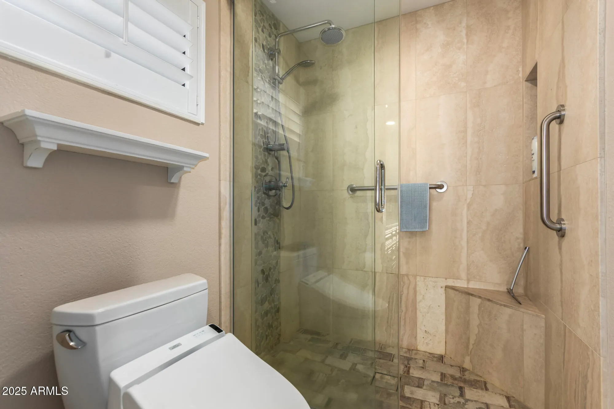 Property Slideshow image 23 of 33 | 19817 n 92nd ave, Peoria, AZ, 85382