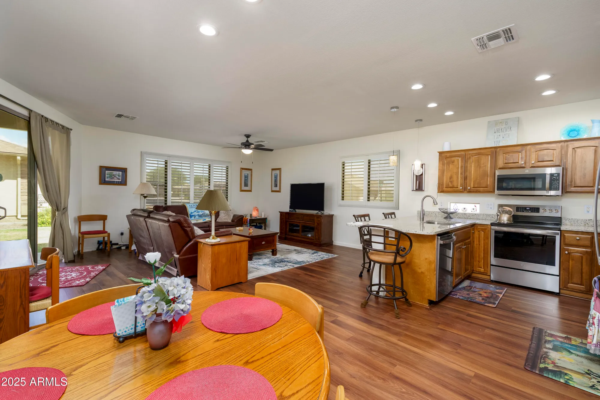 Property Slideshow image 4 of 19 | 10960 e monte ave unit 101, Mesa, AZ, 85209