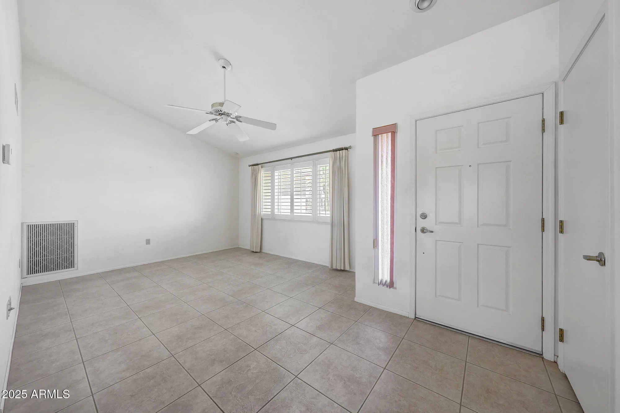 Property Slideshow image 8 of 26 | 13547 w sky hawk dr, Sun City West, AZ, 85375