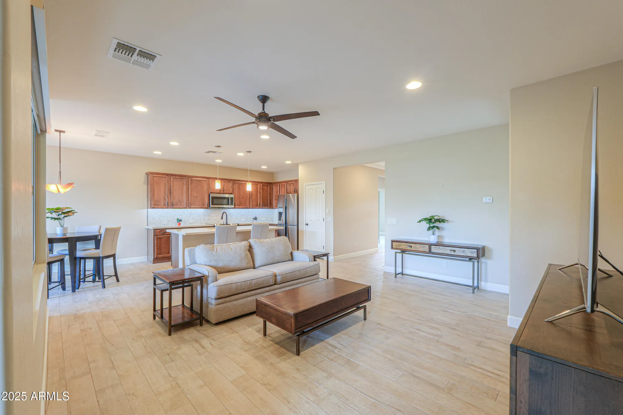 Property Slideshow image 14 of 32 | 4736 w cherry oaks dr, Eloy, AZ, 85131