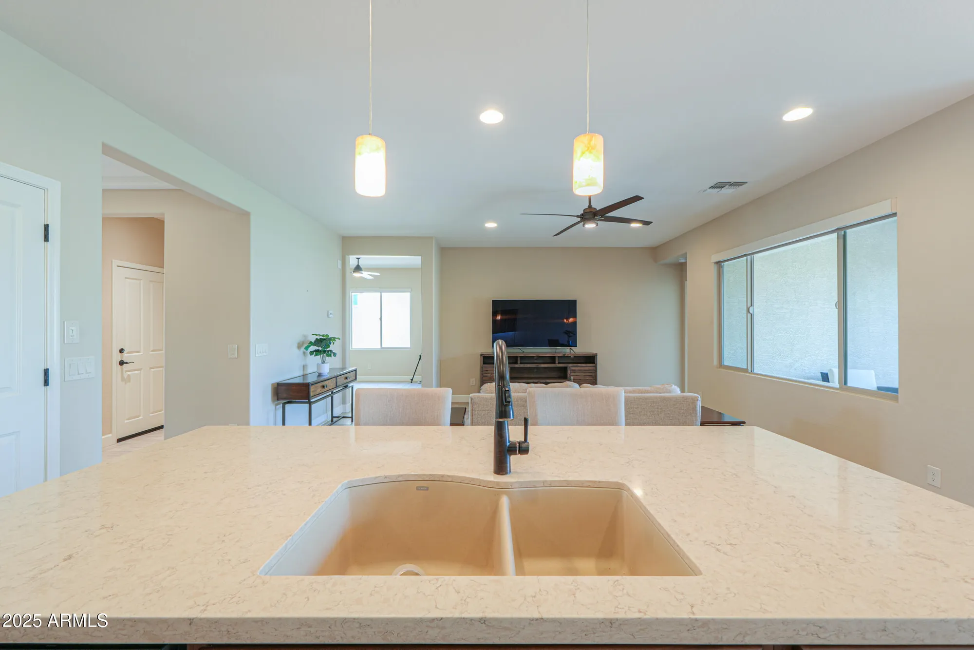 Property Slideshow image 11 of 32 | 4736 w cherry oaks dr, Eloy, AZ, 85131