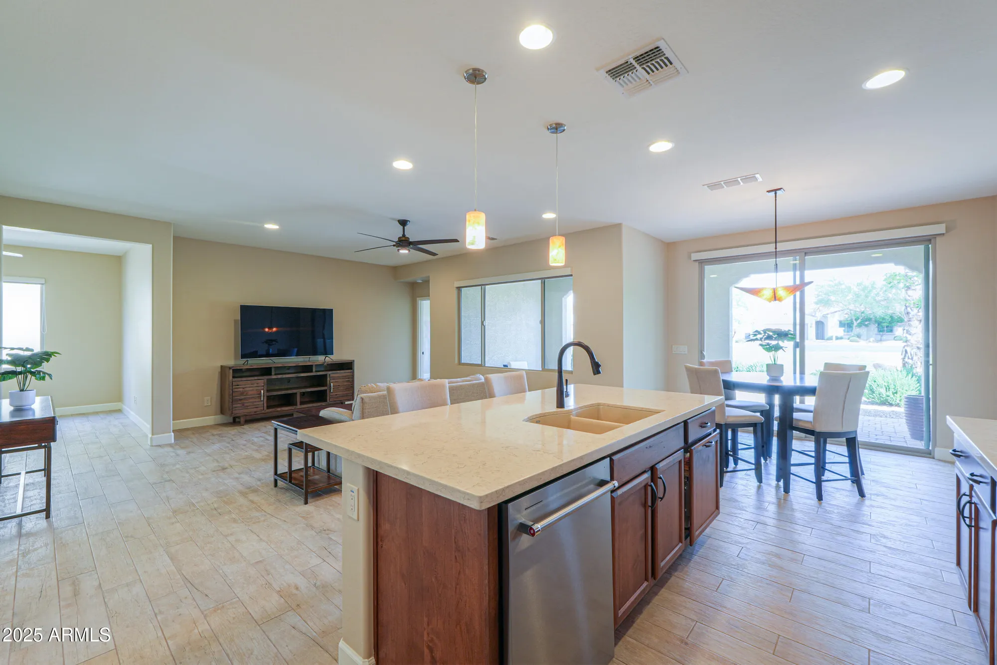 Property Slideshow image 12 of 32 | 4736 w cherry oaks dr, Eloy, AZ, 85131