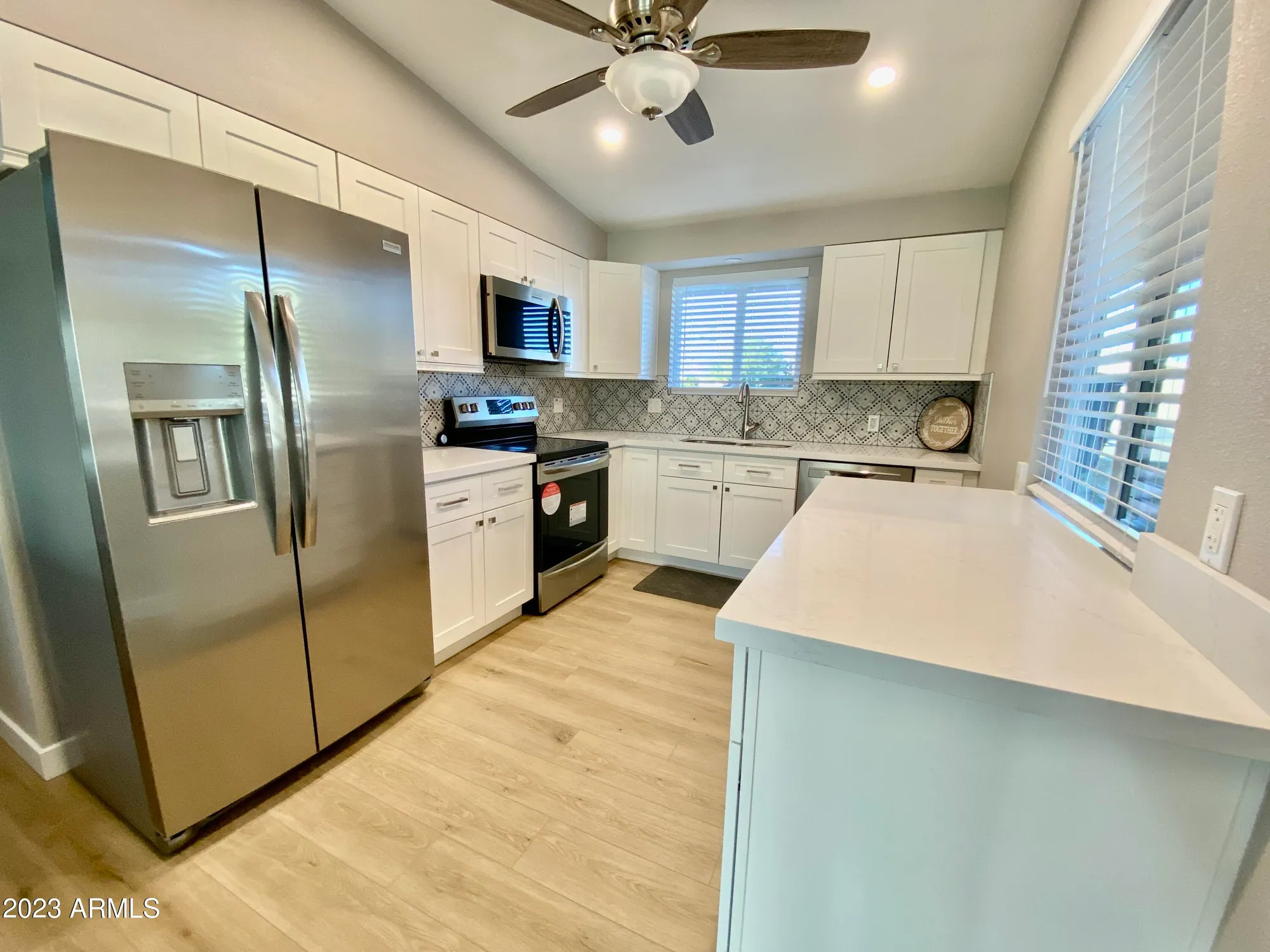 Property Slideshow image 7 of 29 | 10433 w oakmont dr, Sun City, AZ, 85351