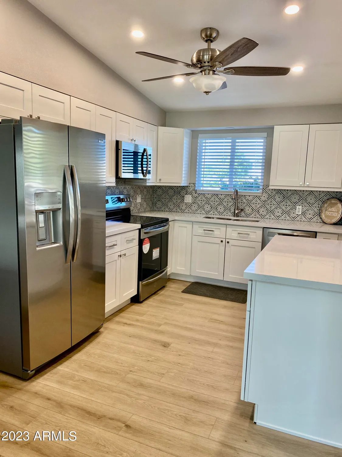 Property Slideshow image 10 of 29 | 10433 w oakmont dr, Sun City, AZ, 85351