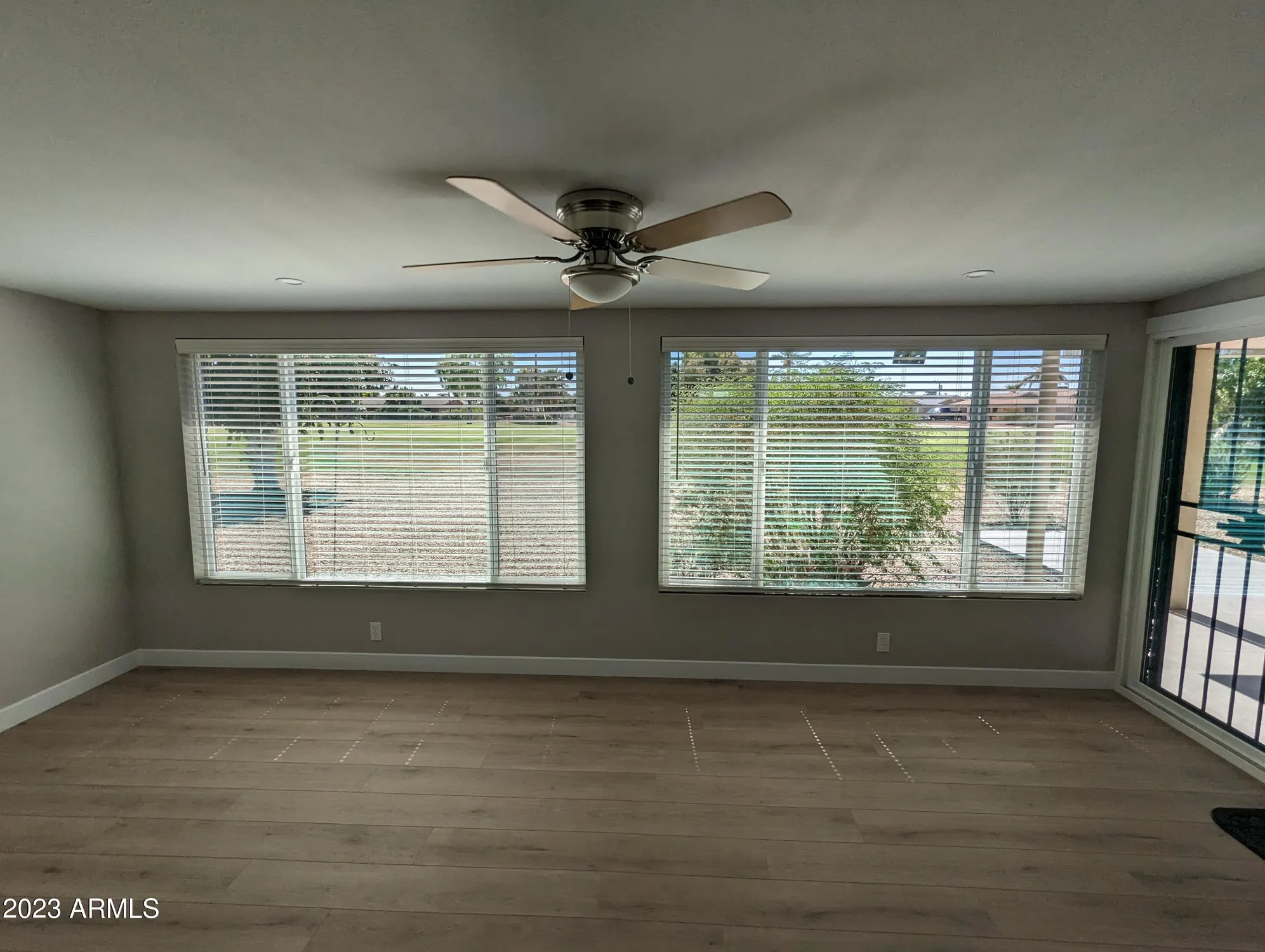 Property Slideshow image 14 of 29 | 10433 w oakmont dr, Sun City, AZ, 85351