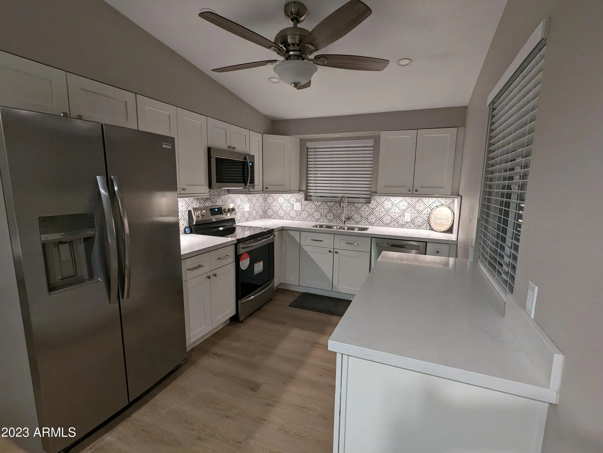 Property Slideshow image 16 of 29 | 10433 w oakmont dr, Sun City, AZ, 85351