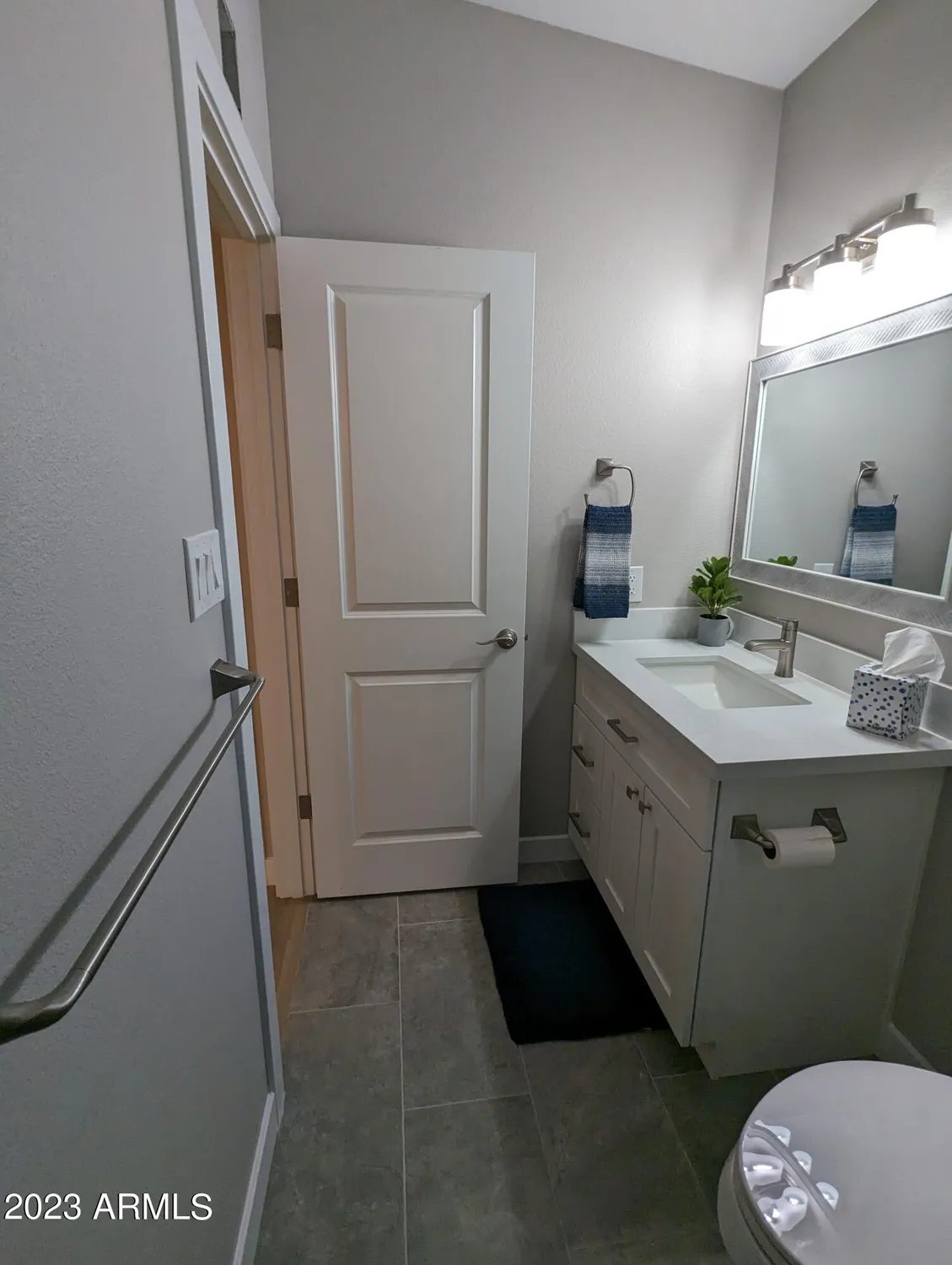 Property Slideshow image 21 of 29 | 10433 w oakmont dr, Sun City, AZ, 85351