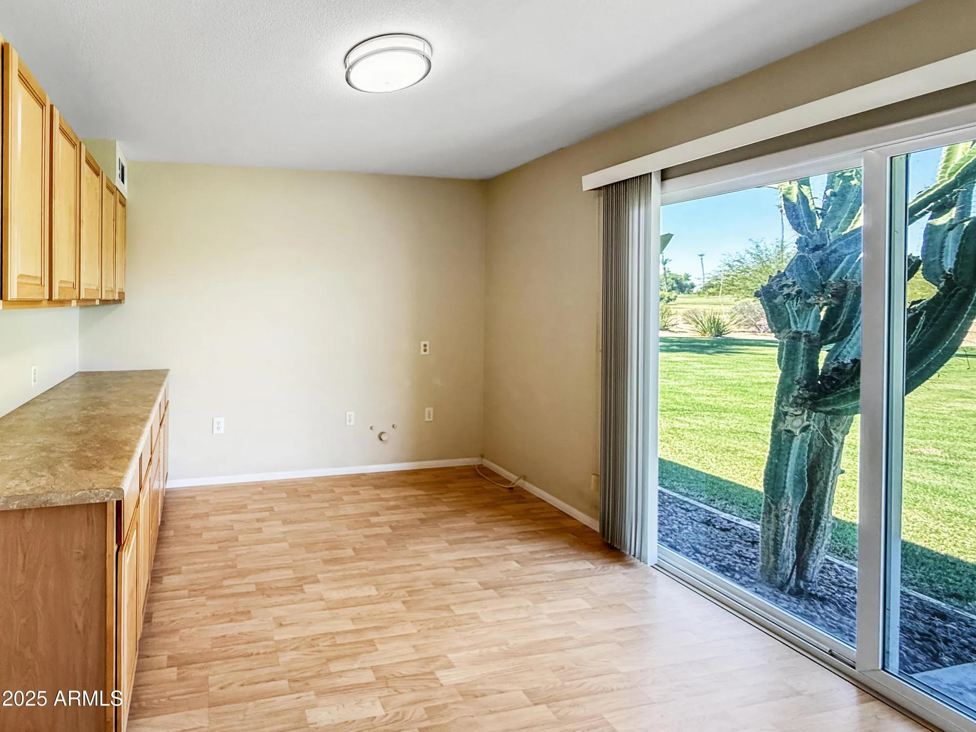 Property Slideshow image 17 of 36 | 17844 n 102nd dr, Sun City, AZ, 85373