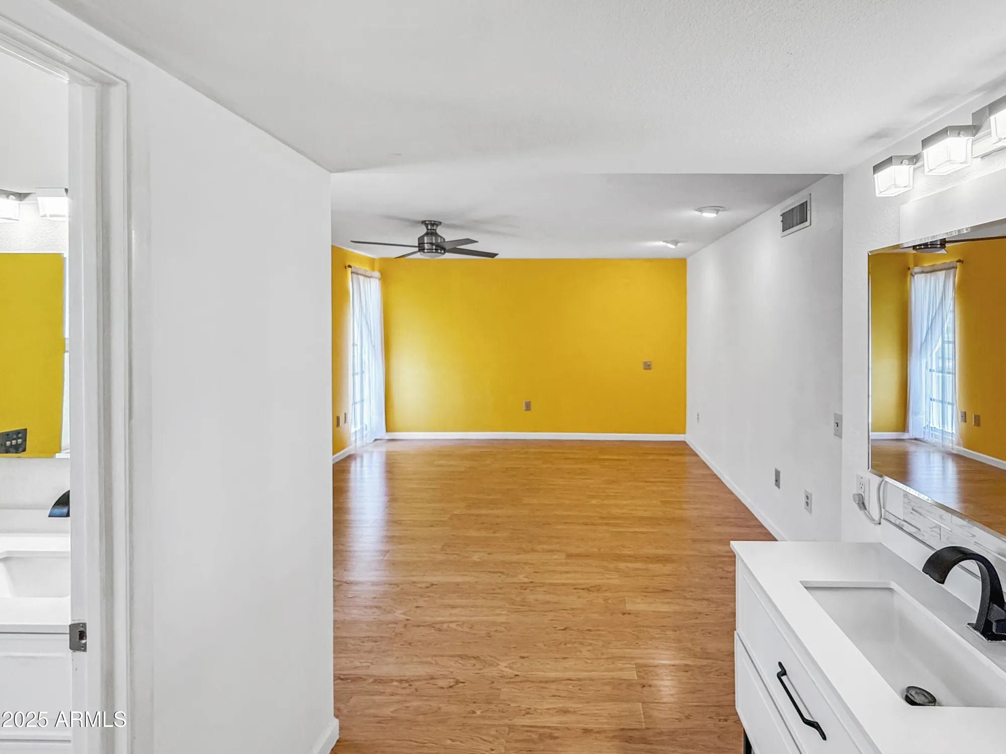 Property Slideshow image 27 of 36 | 17844 n 102nd dr, Sun City, AZ, 85373