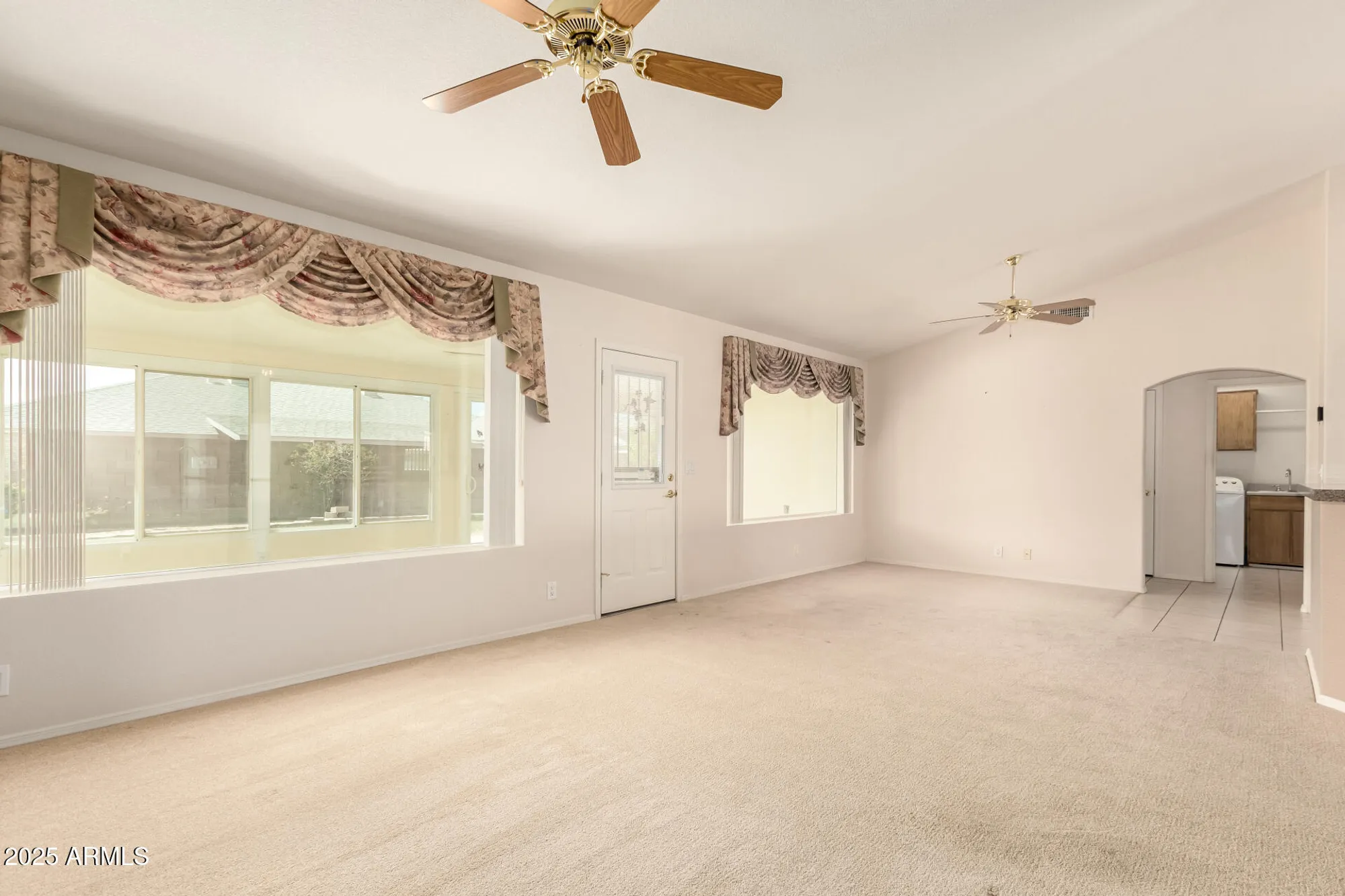 Property Slideshow image 12 of 41 | 11541 e lindner ave, Mesa, AZ, 85209