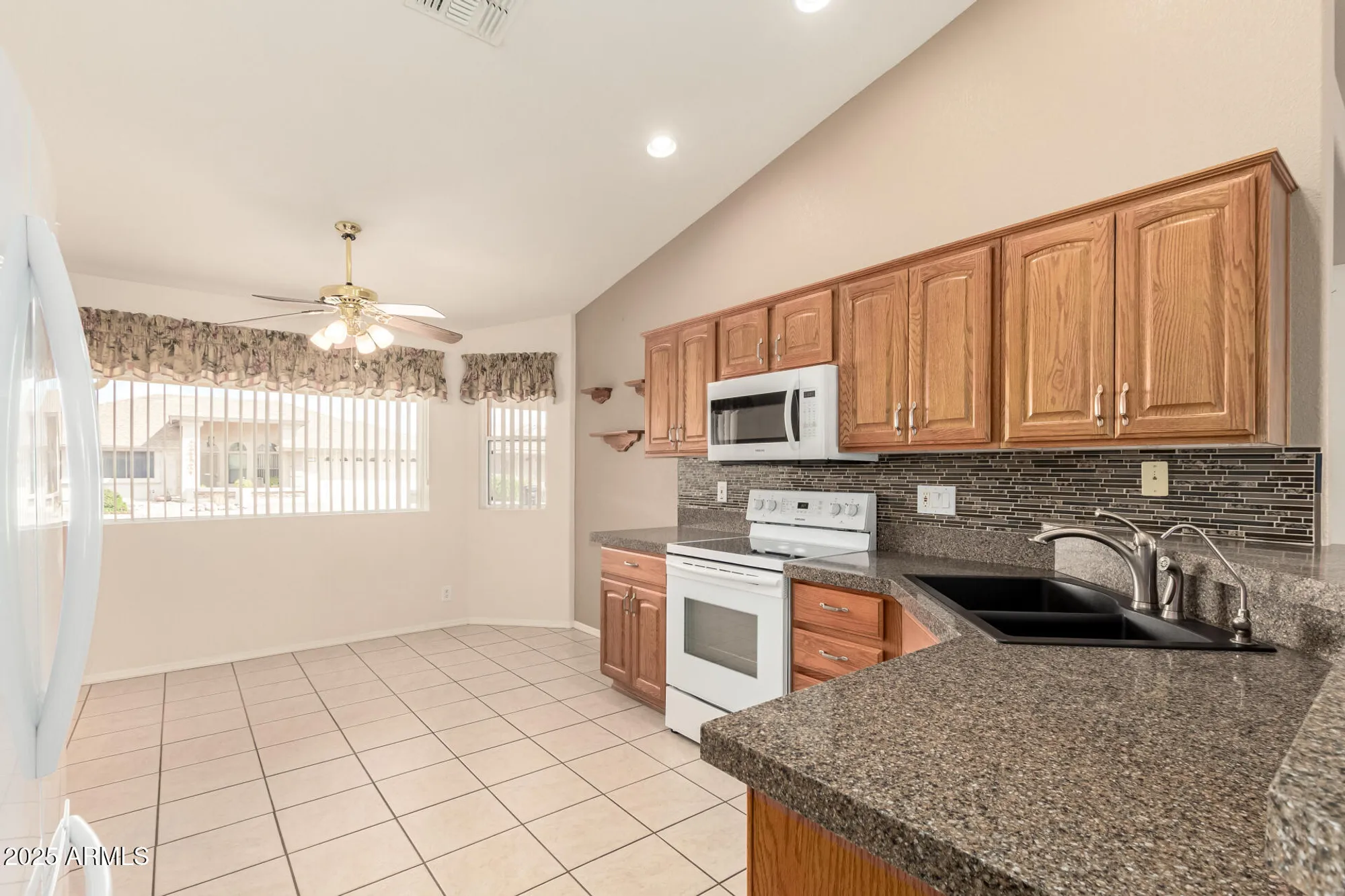 Property Slideshow image 17 of 41 | 11541 e lindner ave, Mesa, AZ, 85209
