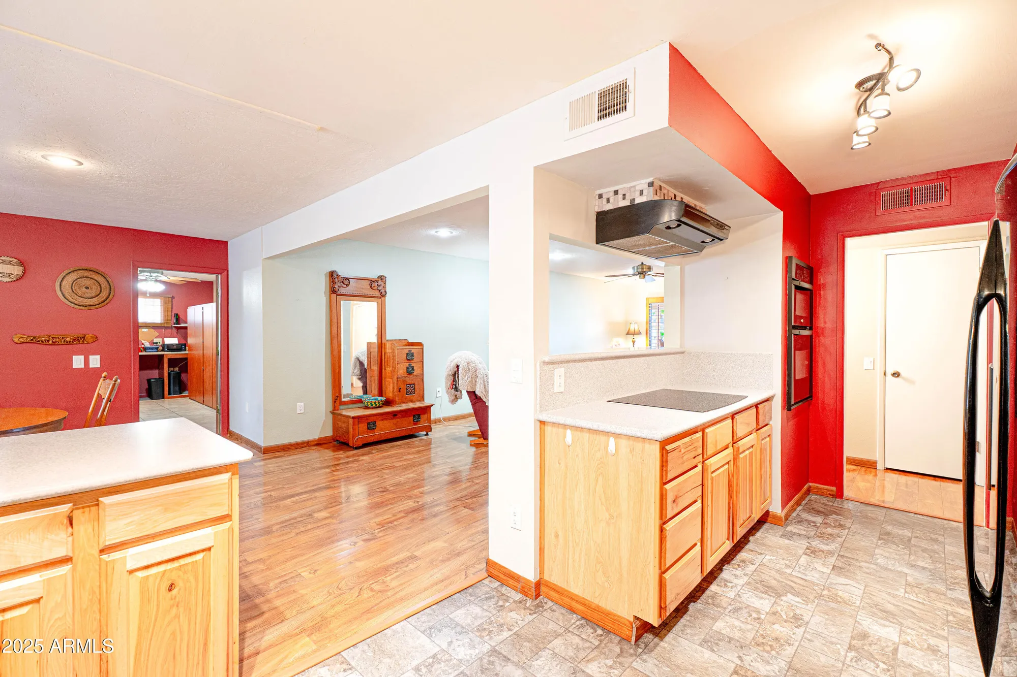 Property Slideshow image 8 of 40 | 9635 w spanish moss ln, Sun City, AZ, 85373