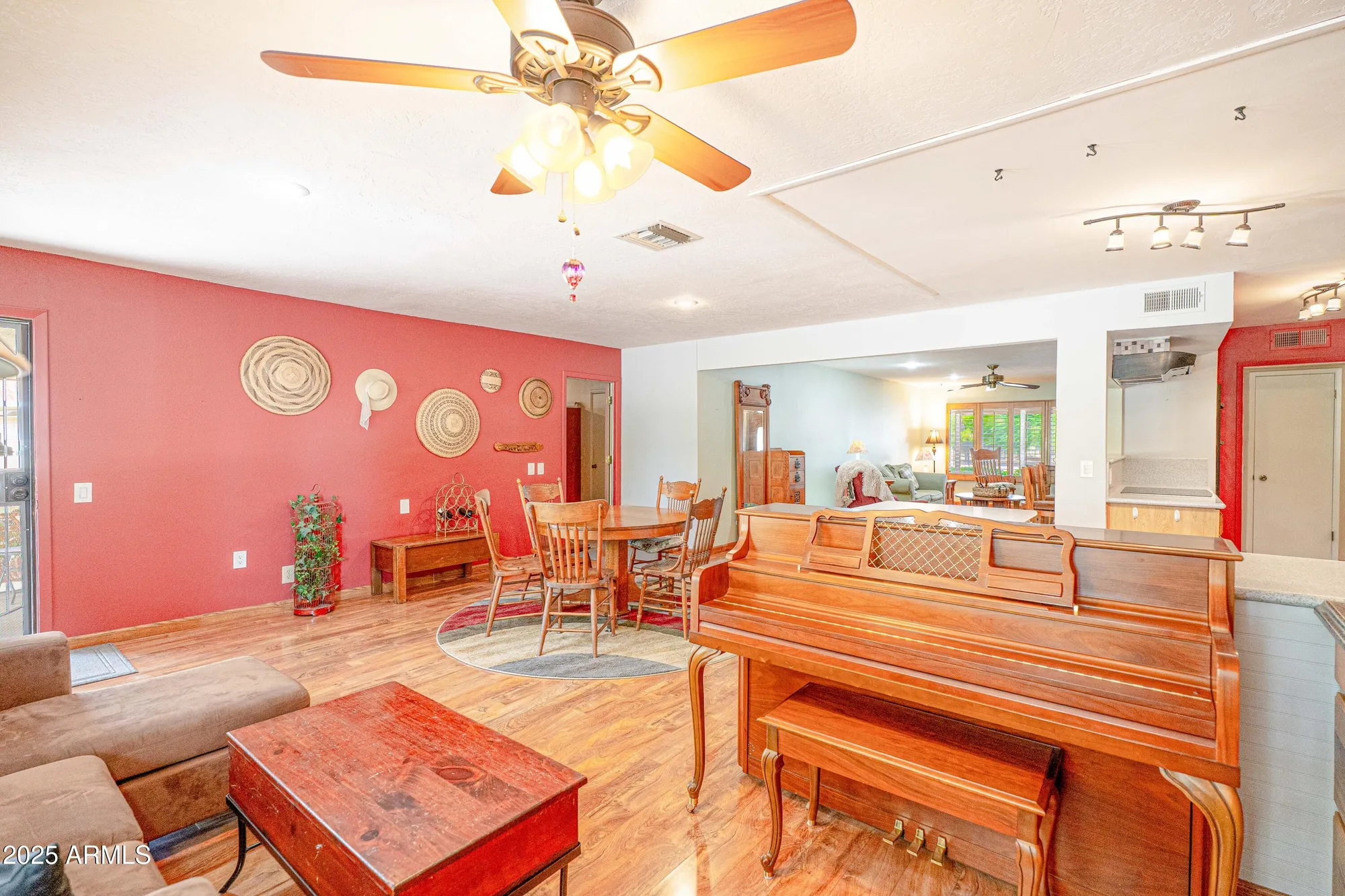 Property Slideshow image 34 of 40 | 9635 w spanish moss ln, Sun City, AZ, 85373