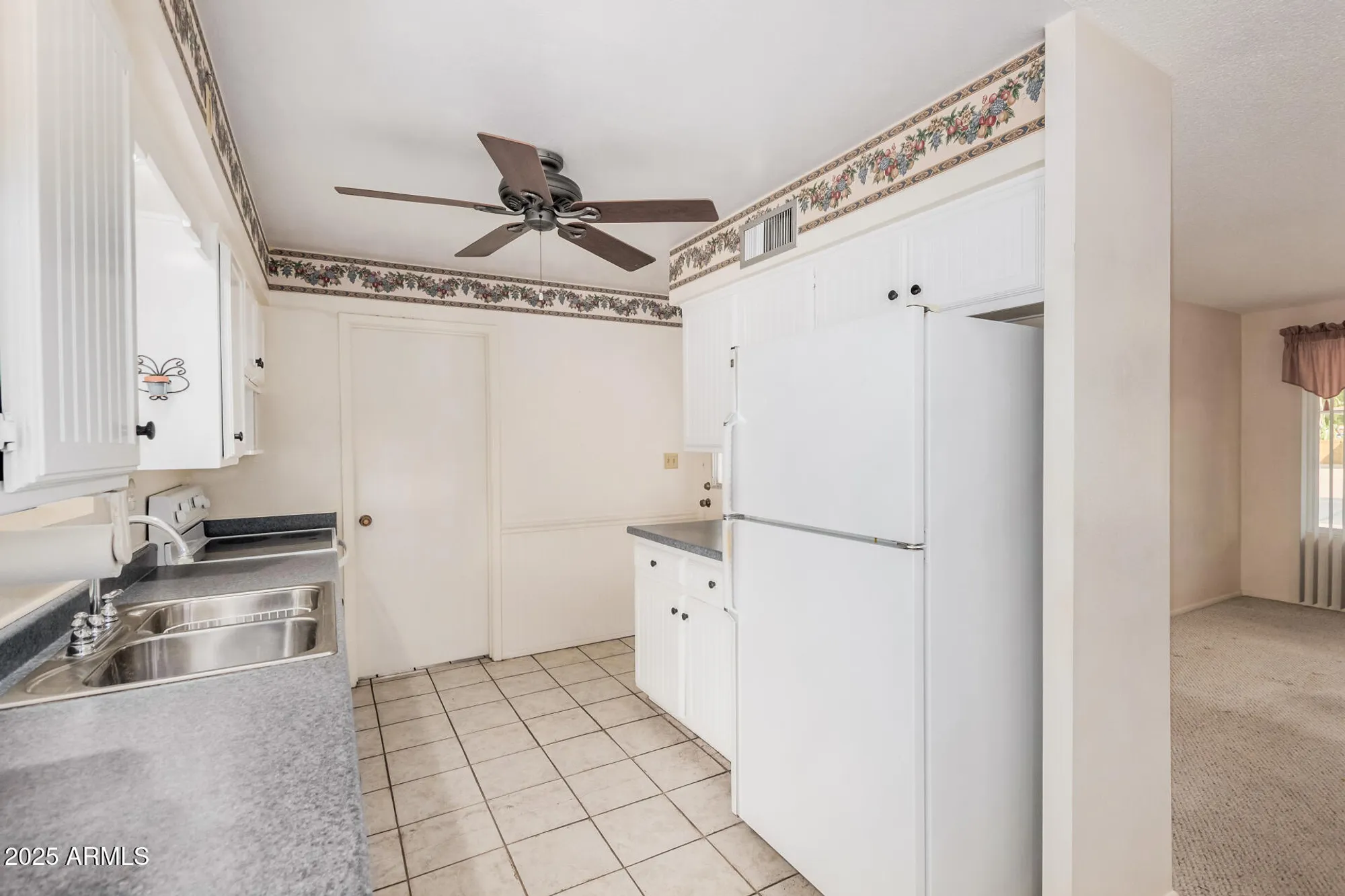 Property Slideshow image 16 of 31 | 6505 e el paso st, Mesa, AZ, 85205