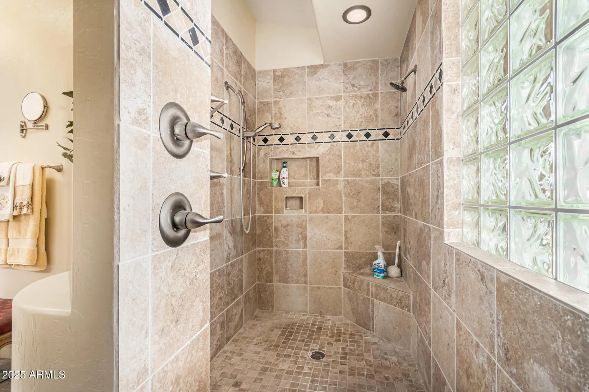 Property Slideshow image 19 of 39 | 10905 e spring creek rd, Sun Lakes, AZ, 85248