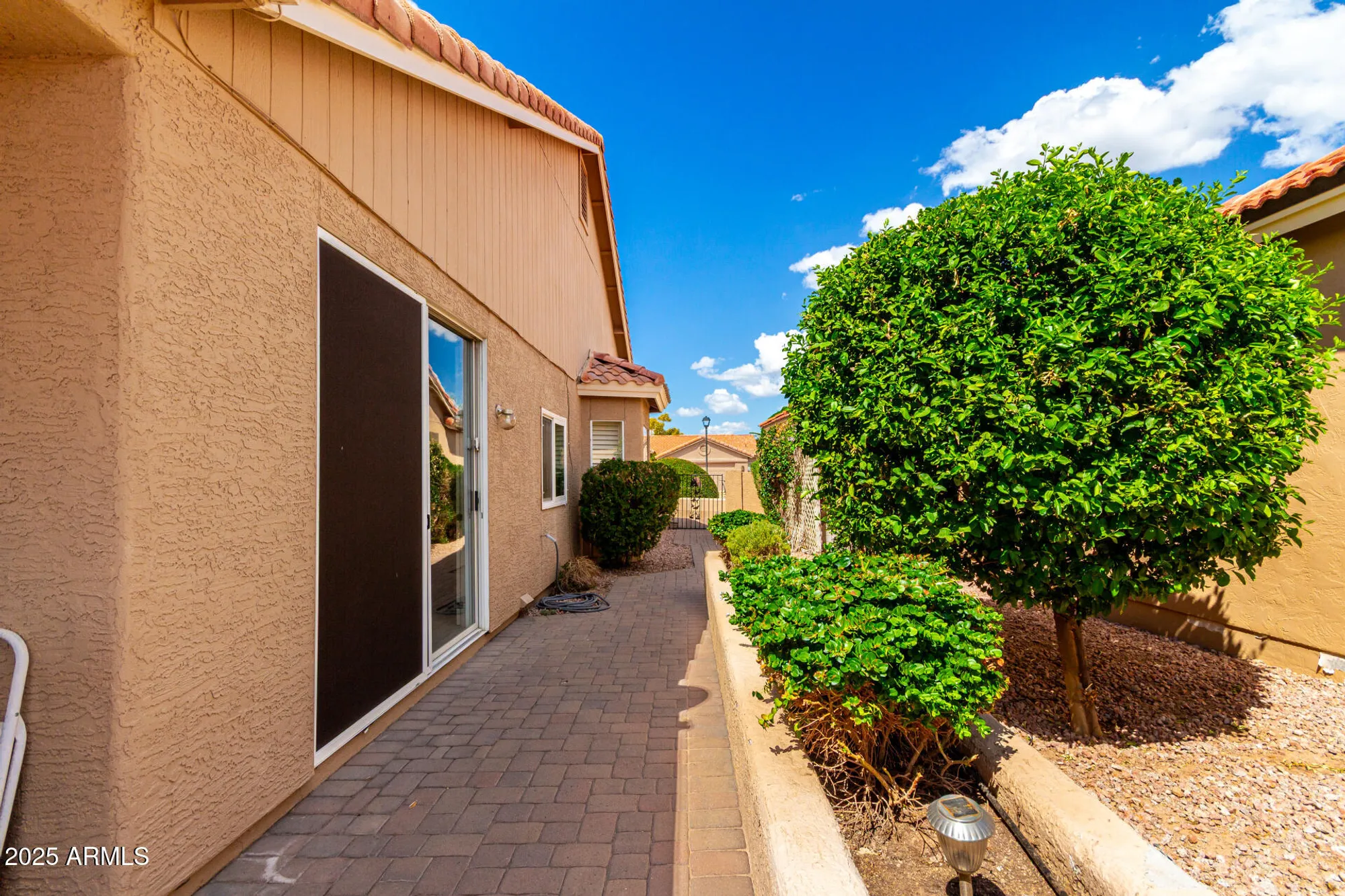 Property Slideshow image 28 of 39 | 10905 e spring creek rd, Sun Lakes, AZ, 85248