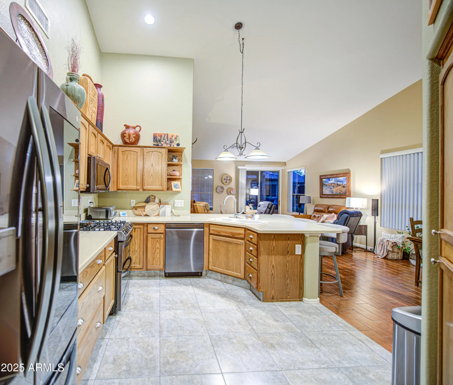 Property Slideshow image 7 of 54 | 9621 e arrowvale dr, Sun Lakes, AZ, 85248