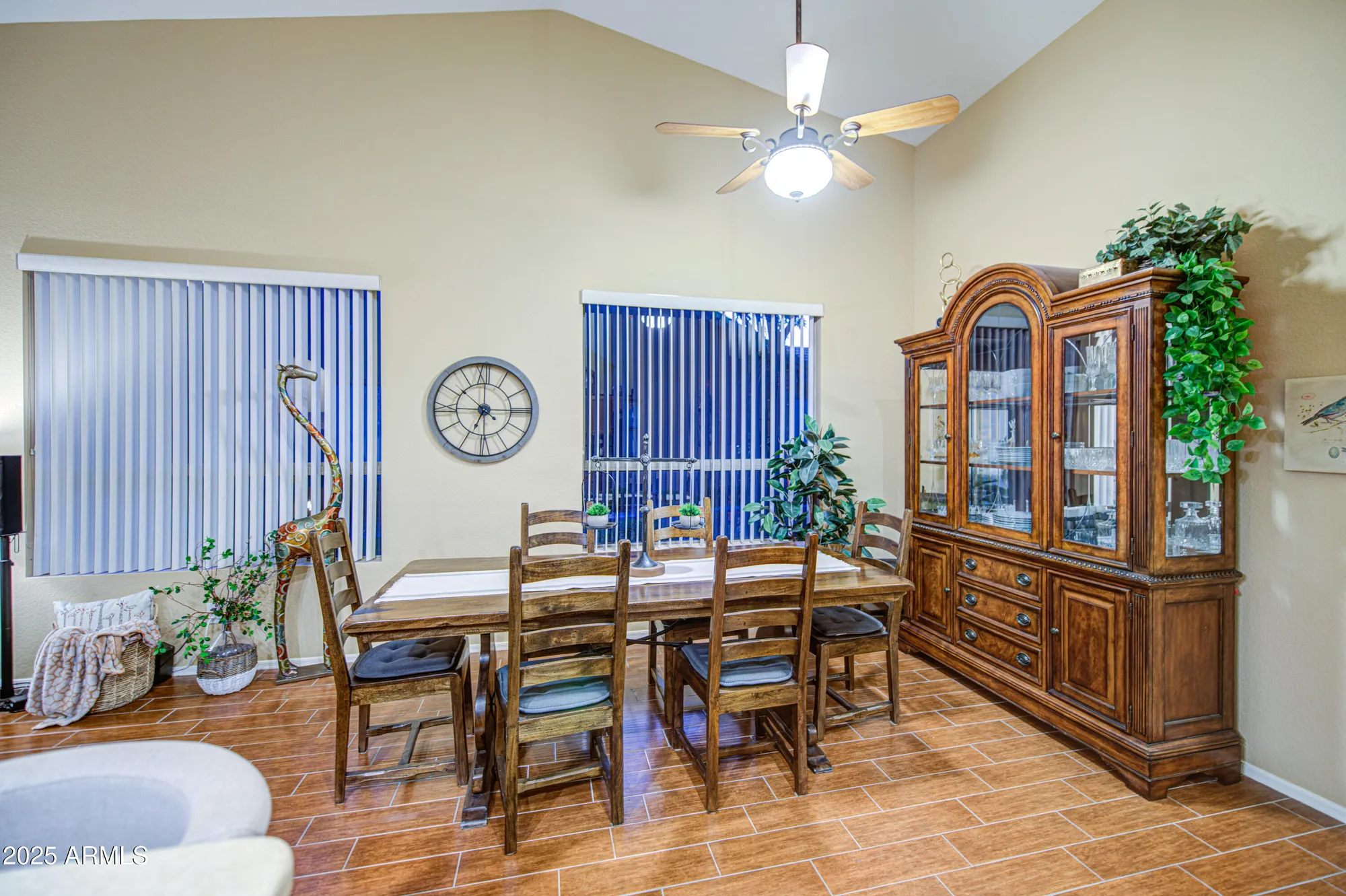 Property Slideshow image 15 of 54 | 9621 e arrowvale dr, Sun Lakes, AZ, 85248