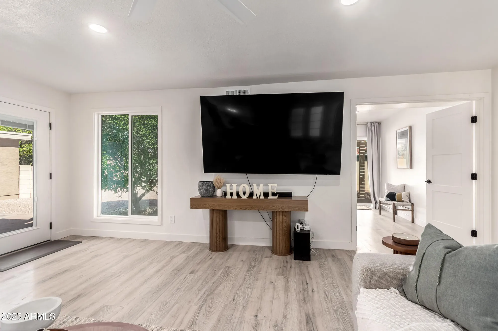 Property Slideshow image 4 of 34 | 26007 s cedarcrest dr, Sun Lakes, AZ, 85248