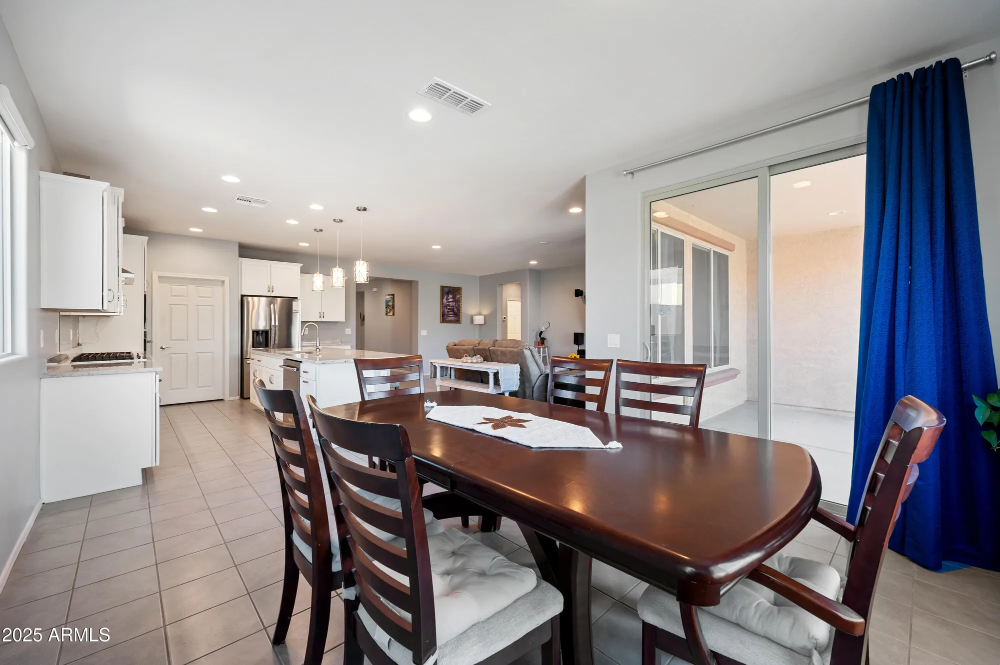 Property Slideshow image 8 of 43 | 7280 w cactus wren way, Florence, AZ, 85132