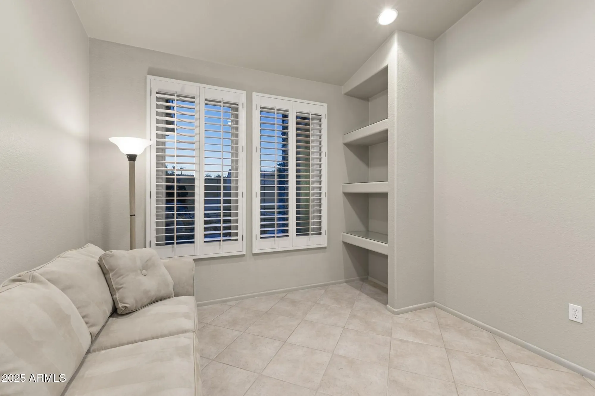 Property Slideshow image 33 of 65 | 17507 n eagle crest dr, Surprise, AZ, 85374