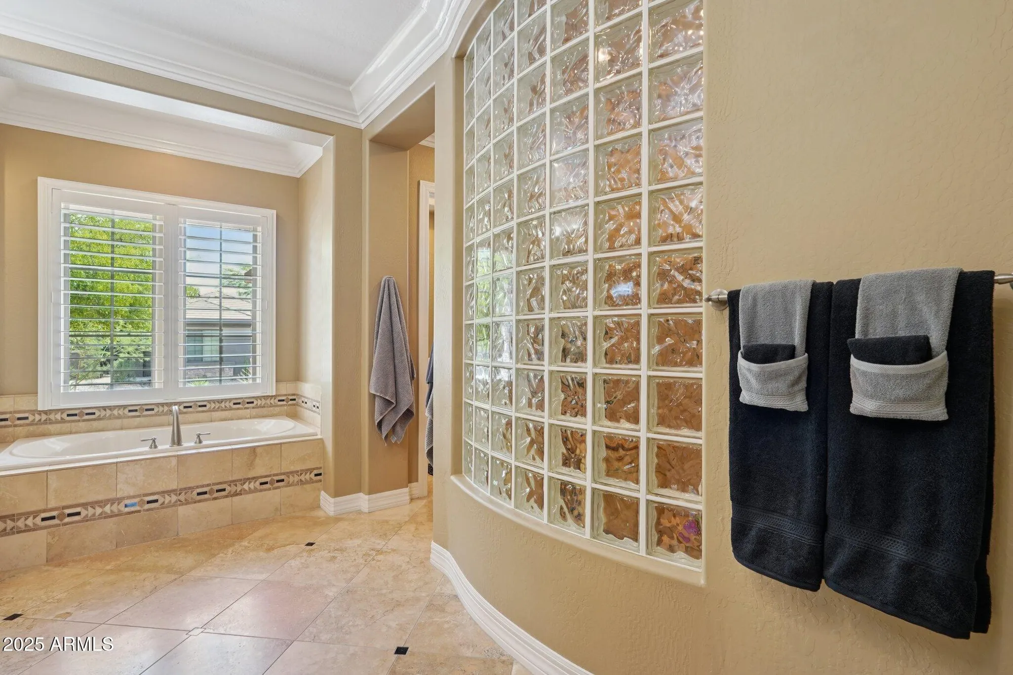 Property Slideshow image 15 of 52 | 2546 w shinnecock way, Anthem, AZ, 85086