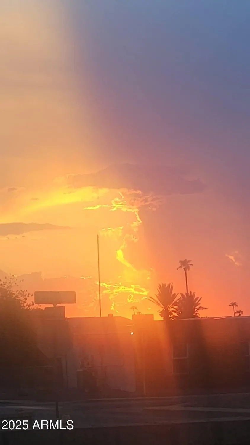 Property Slideshow image 65 of 65 | 15462 n lakeforest dr, Sun City, AZ, 85351