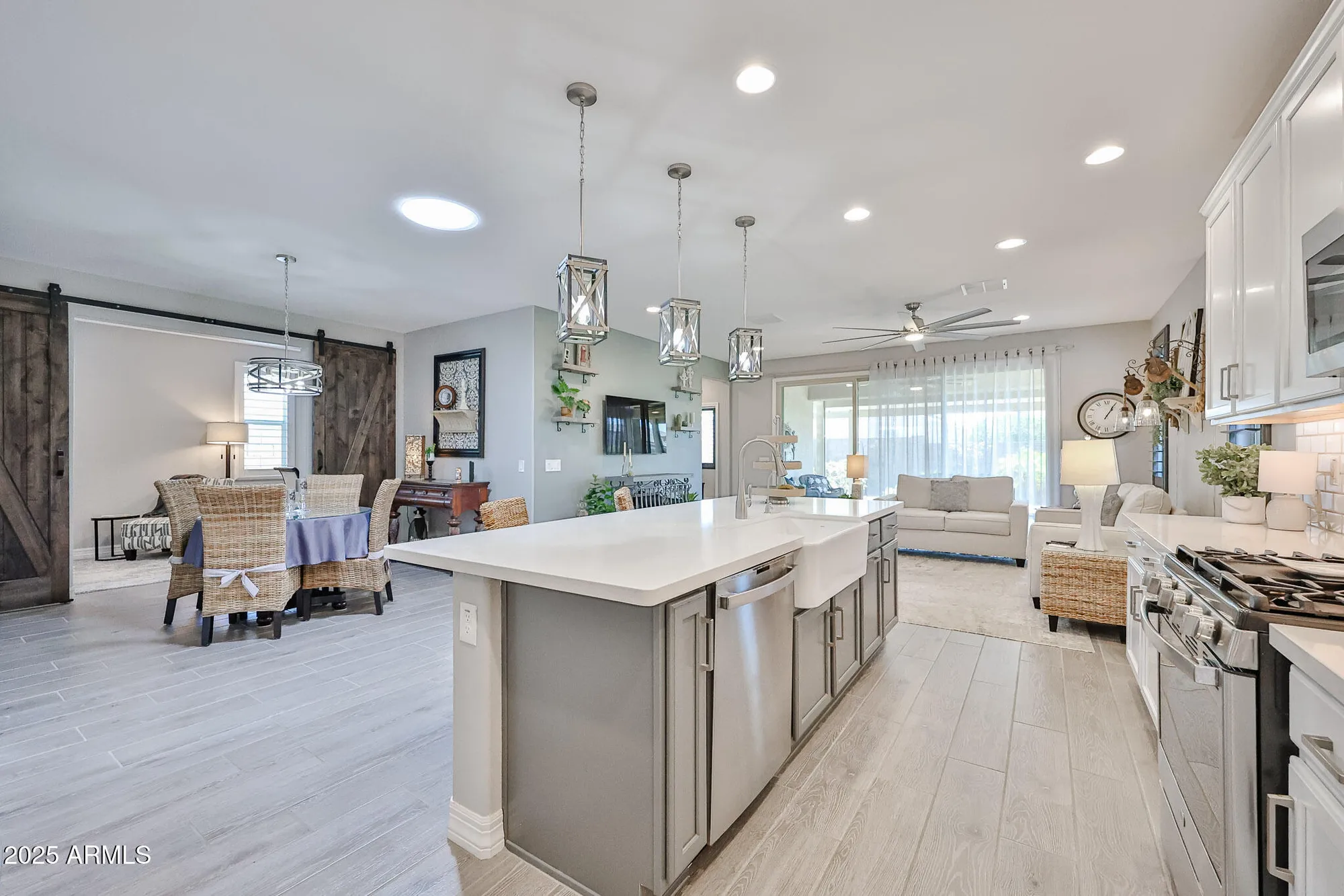 Property Slideshow image 9 of 62 | 17891 w sandalwood dr, Goodyear, AZ, 85338