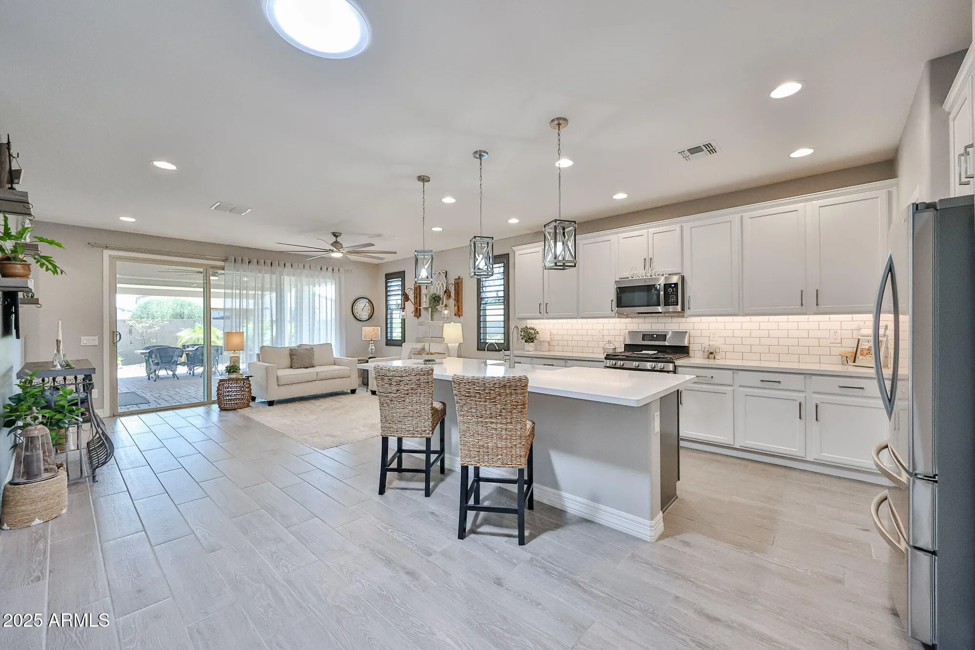 Property Slideshow image 5 of 62 | 17891 w sandalwood dr, Goodyear, AZ, 85338