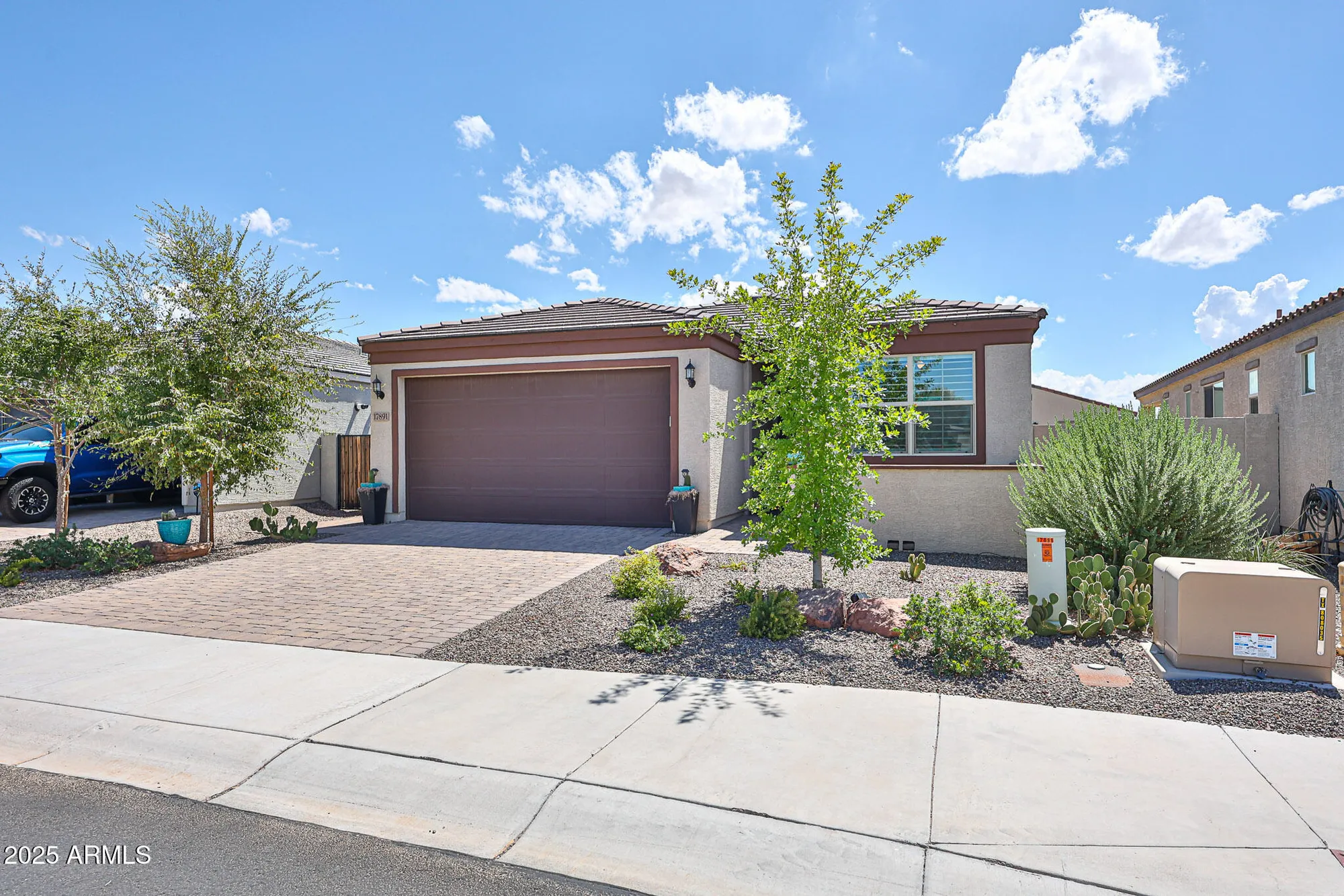 Property Slideshow image 3 of 62 | 17891 w sandalwood dr, Goodyear, AZ, 85338