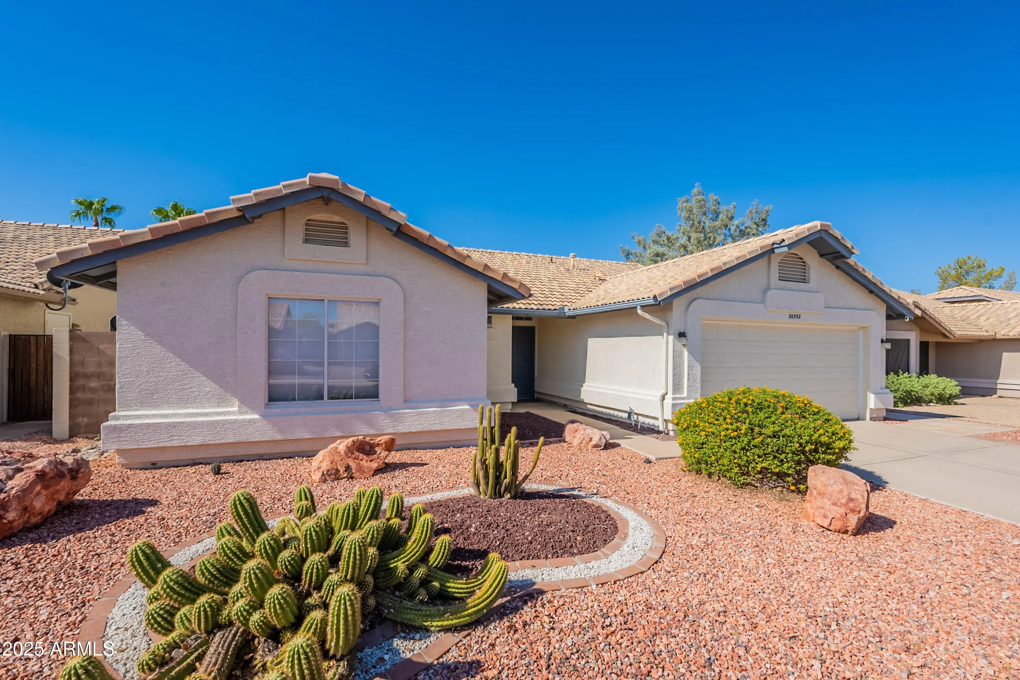 Property Slideshow image 11 of 56 | 20352 n 109th ln, Peoria, AZ, 85373