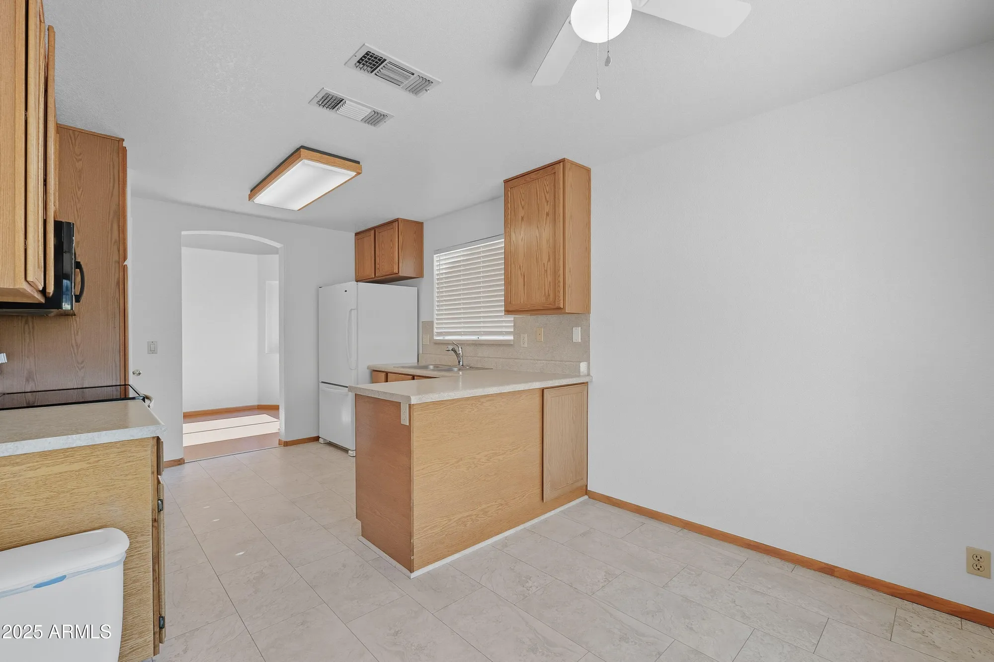 Property Slideshow image 15 of 56 | 20352 n 109th ln, Peoria, AZ, 85373