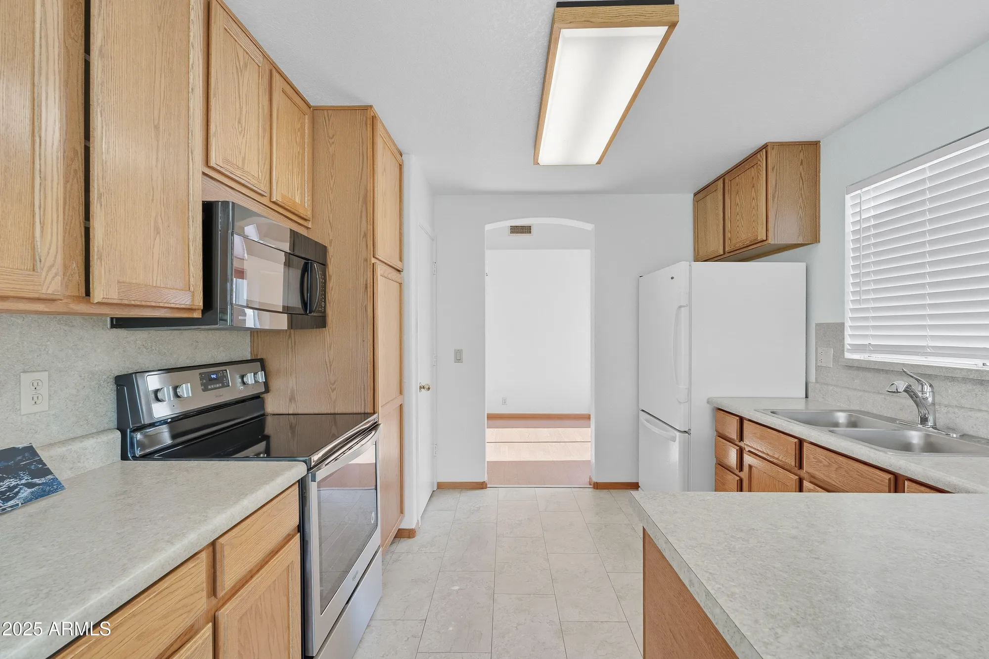 Property Slideshow image 16 of 56 | 20352 n 109th ln, Peoria, AZ, 85373