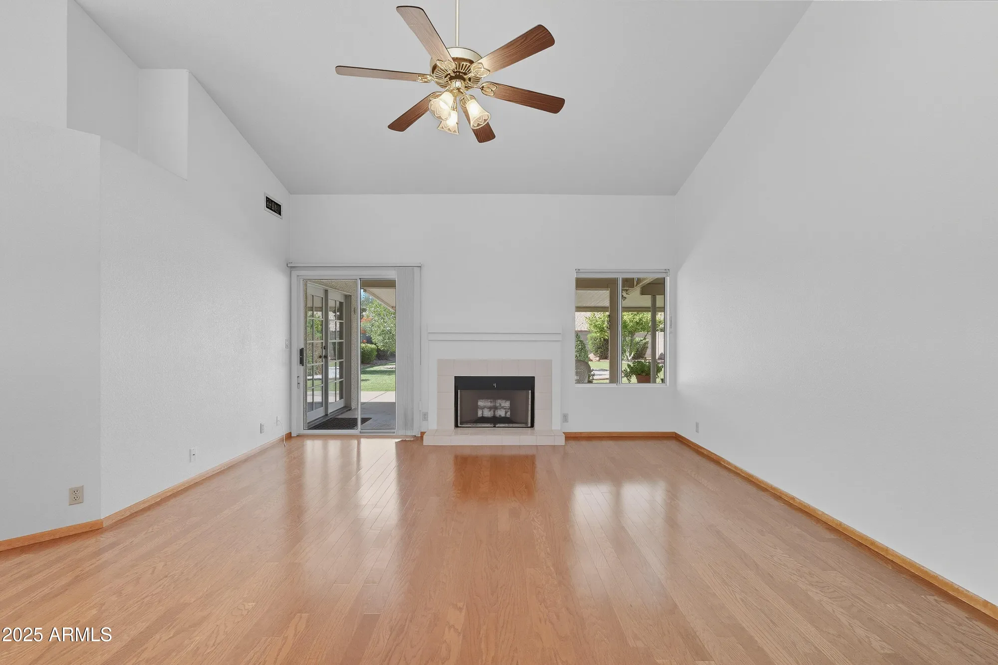 Property Slideshow image 21 of 56 | 20352 n 109th ln, Peoria, AZ, 85373