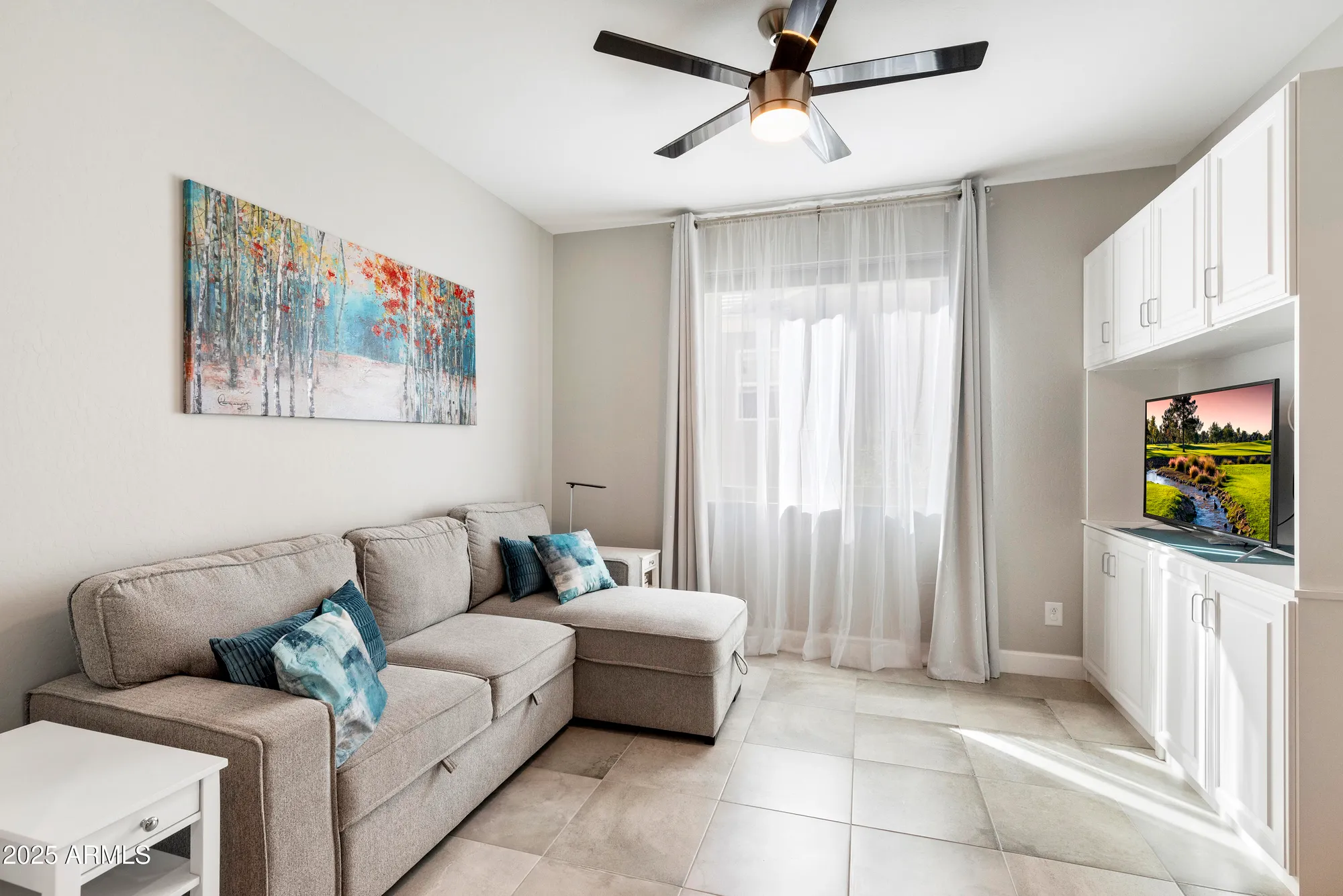 Property Slideshow image 15 of 39 | 16944 w coronado rd, Goodyear, AZ, 85395