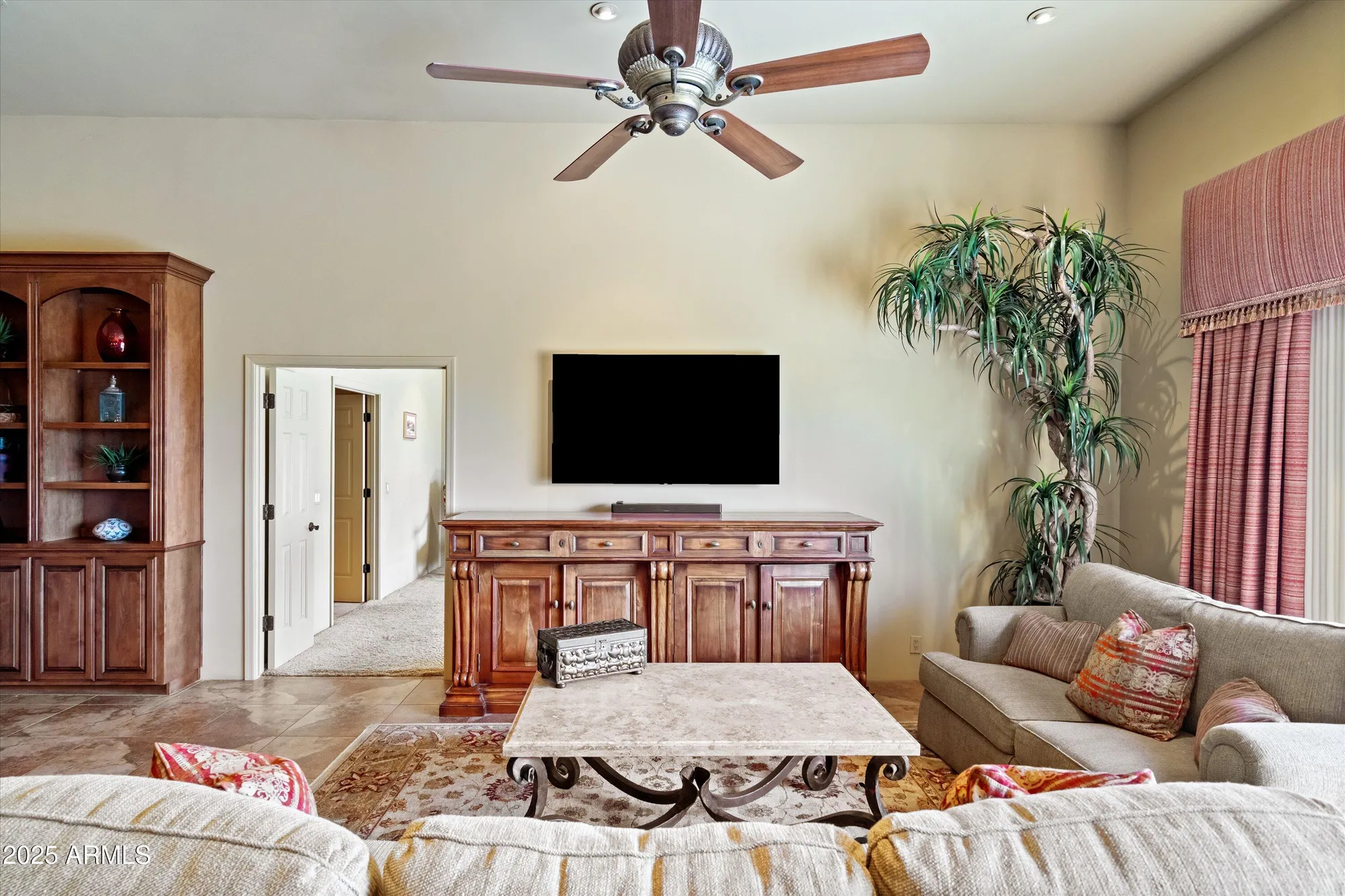 Property Slideshow image 24 of 48 | 6537 e shooting star way, Scottsdale, AZ, 85266