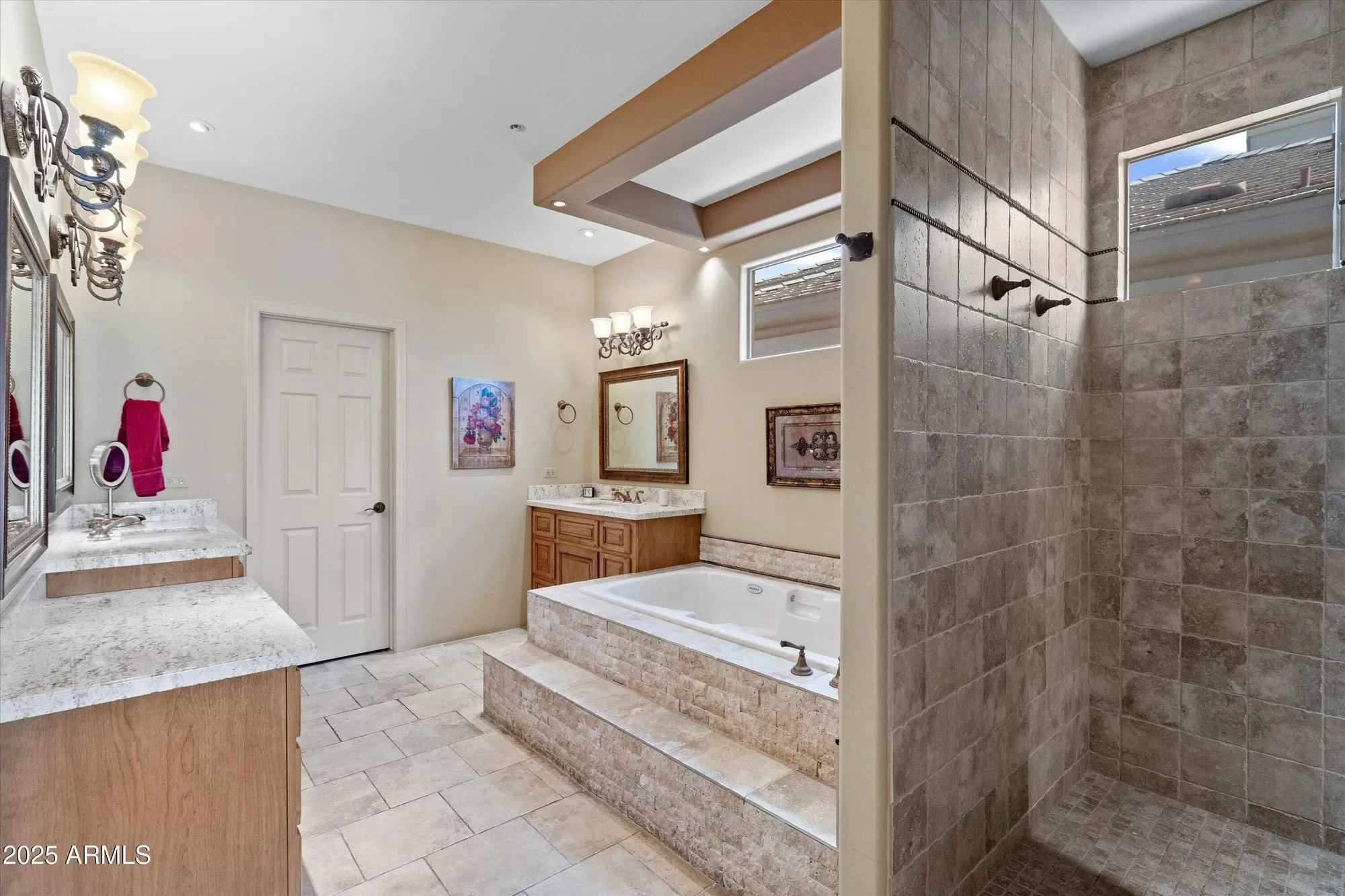 Property Slideshow image 28 of 48 | 6537 e shooting star way, Scottsdale, AZ, 85266