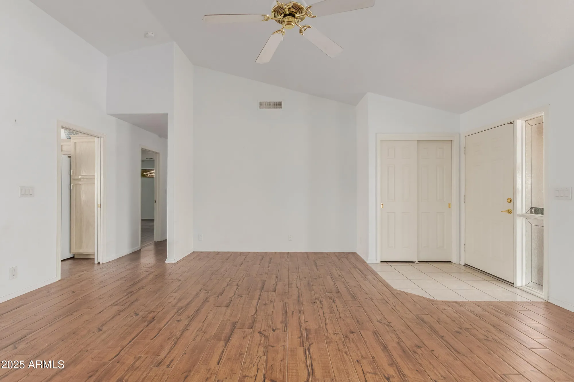 Property Slideshow image 4 of 34 | 11259 e laguna azul cir, Mesa, AZ, 85209