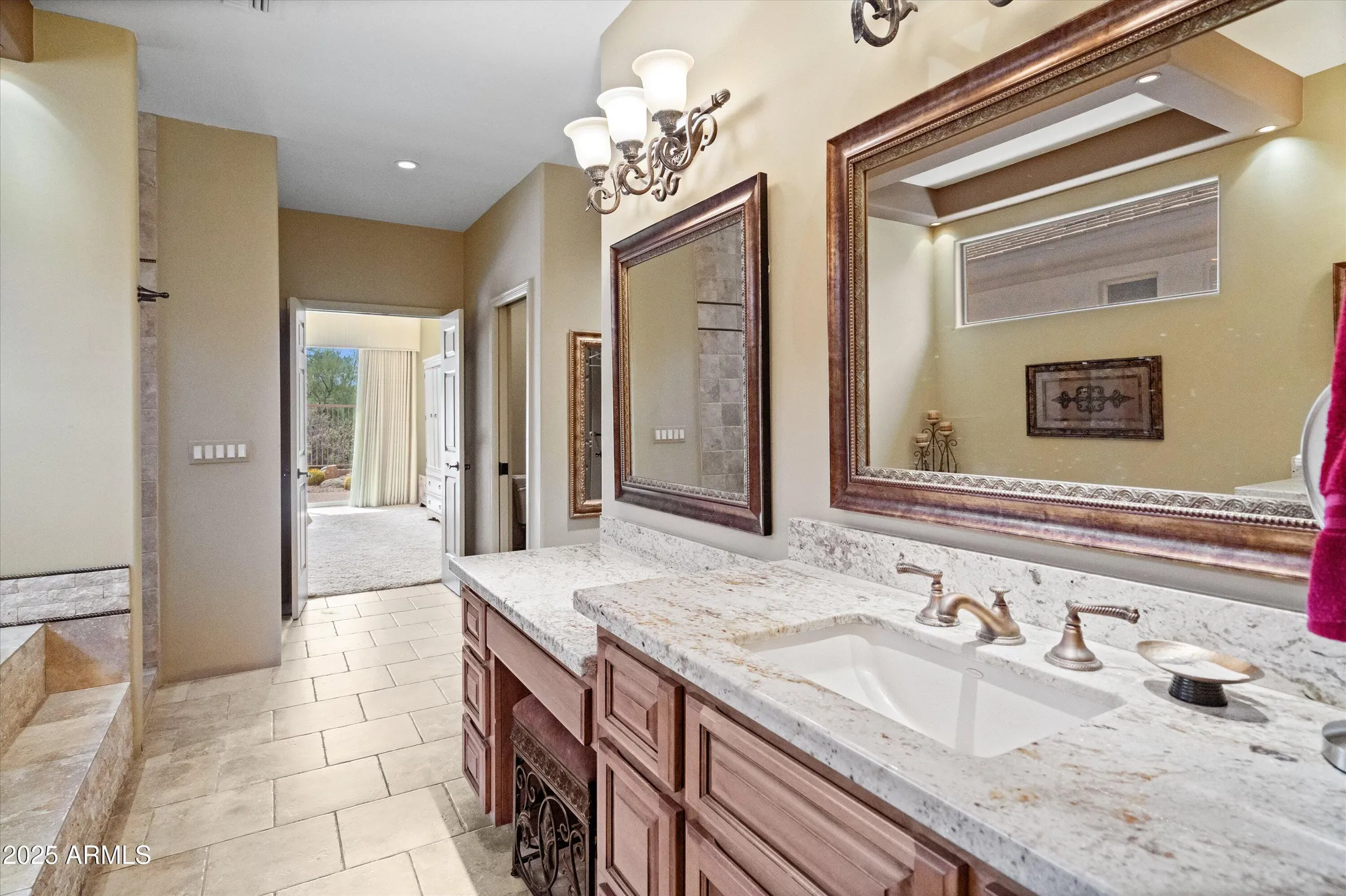 Property Slideshow image 31 of 48 | 6537 e shooting star way, Scottsdale, AZ, 85266