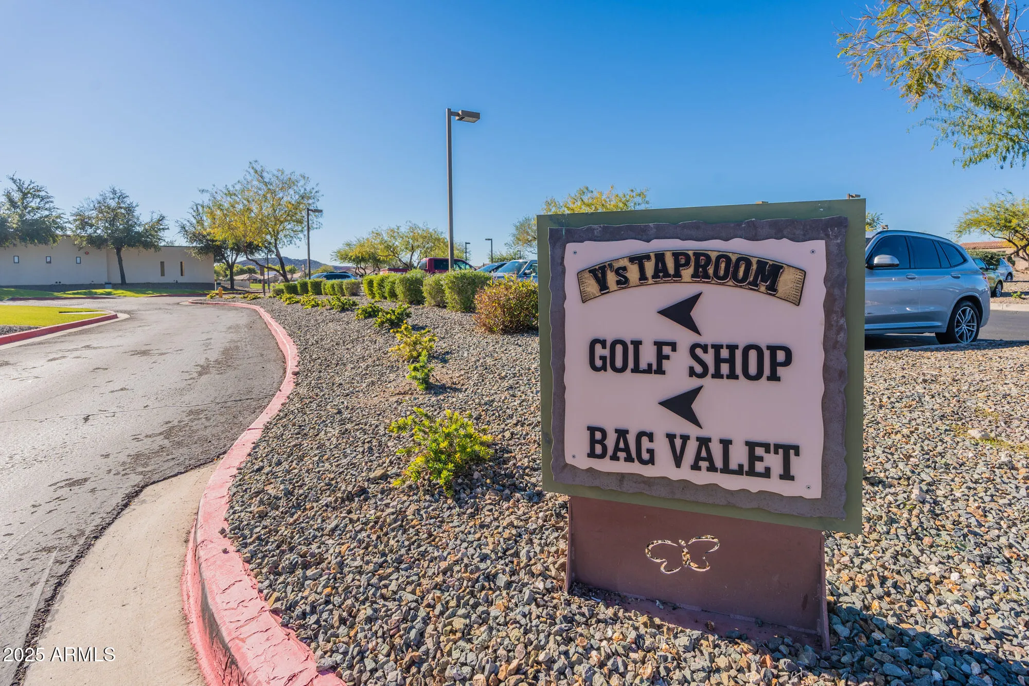 Property Slideshow image 62 of 75 | 12368 w running deer trl, Peoria, AZ, 85383