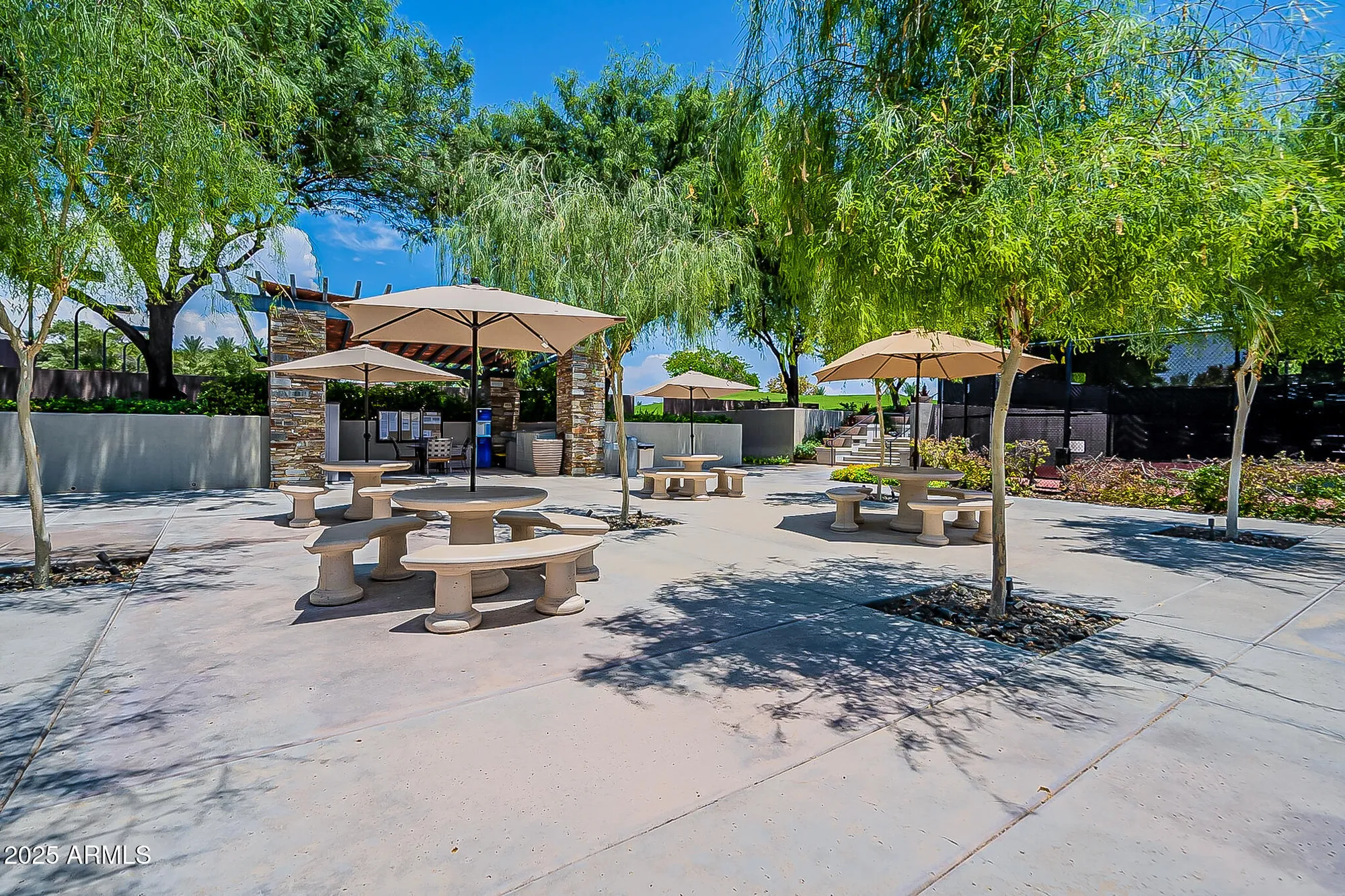 Property Slideshow image 67 of 75 | 12368 w running deer trl, Peoria, AZ, 85383