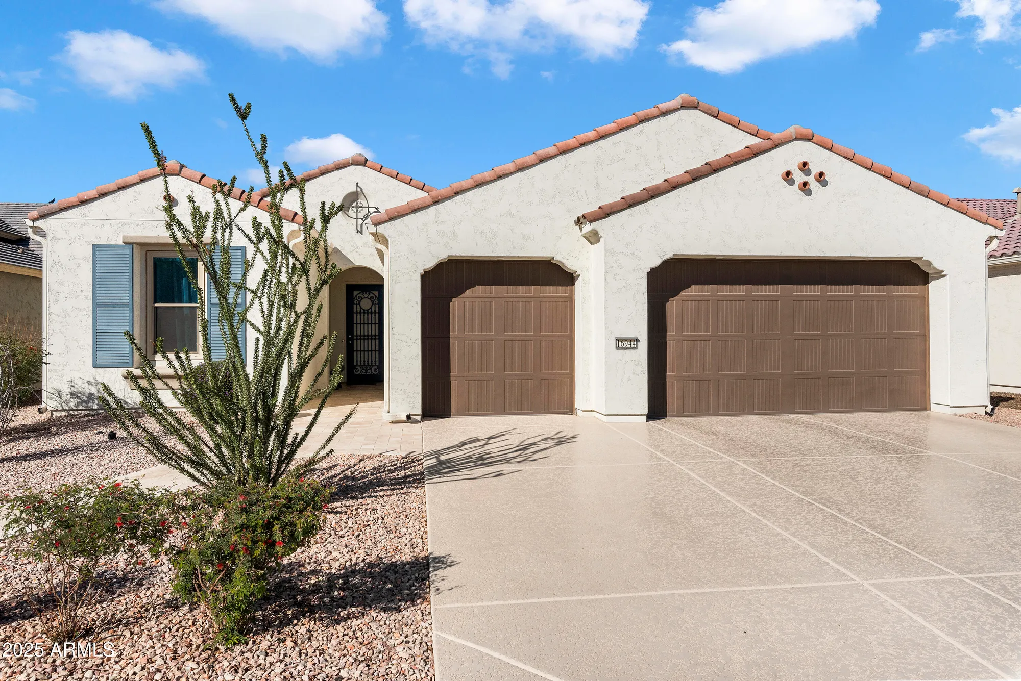 Property Slideshow image 1 of 39 | 16944 w coronado rd, Goodyear, AZ, 85395