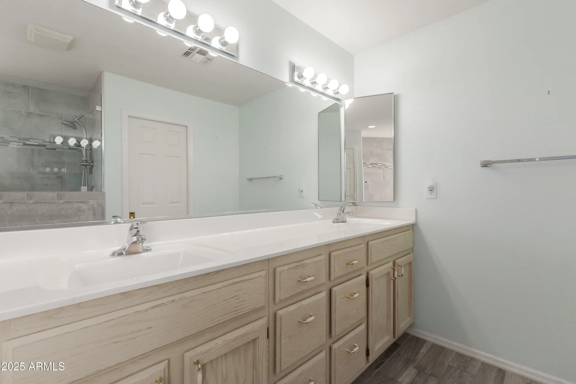 Property Slideshow image 34 of 34 | 11259 e laguna azul cir, Mesa, AZ, 85209