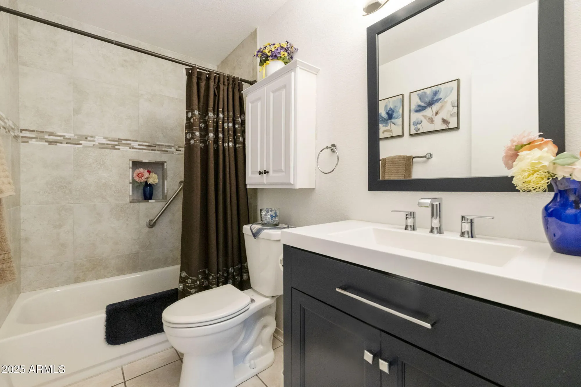 Property Slideshow image 14 of 42 | 611 s desert flower dr, Mesa, AZ, 85208