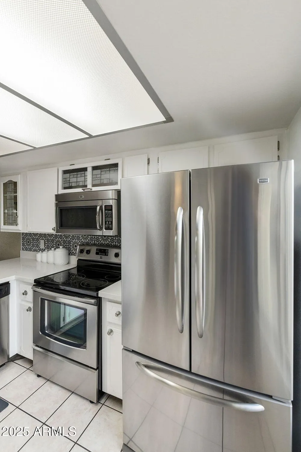 Property Slideshow image 10 of 42 | 611 s desert flower dr, Mesa, AZ, 85208