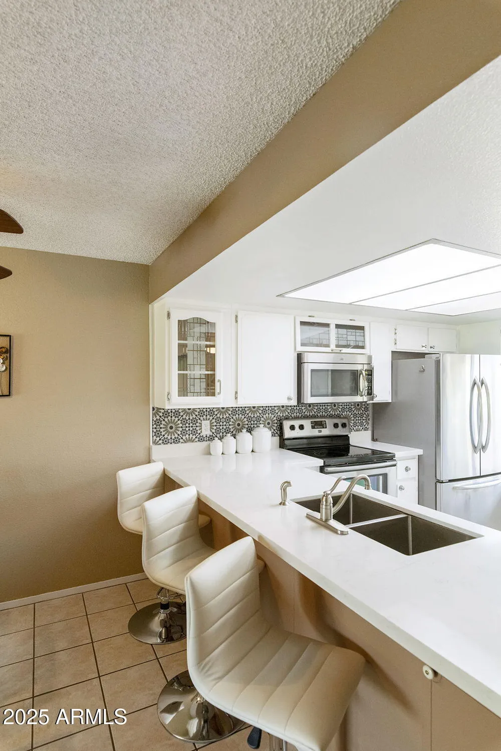 Property Slideshow image 8 of 42 | 611 s desert flower dr, Mesa, AZ, 85208