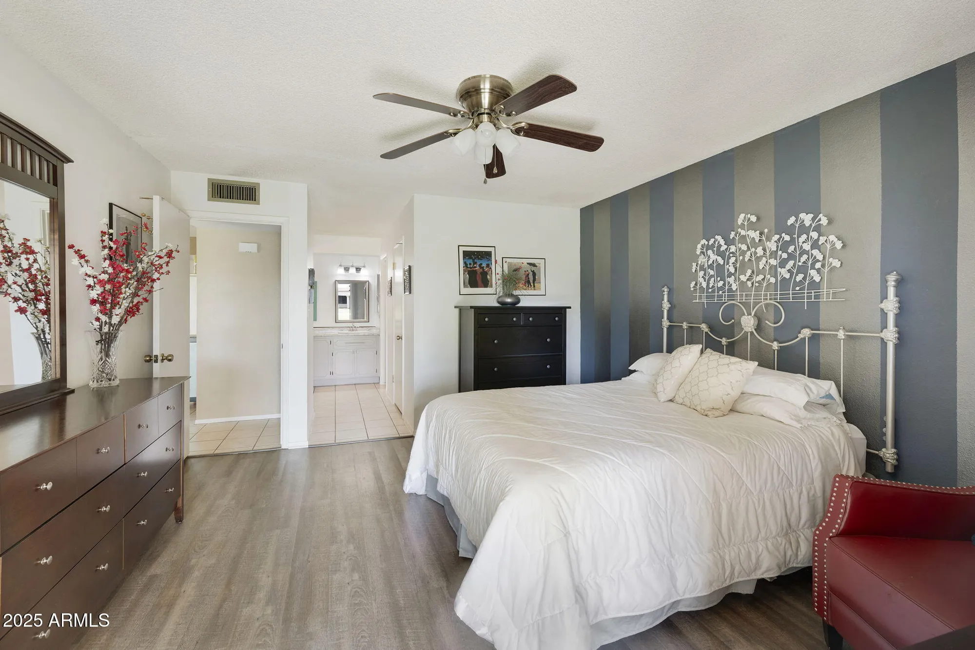 Property Slideshow image 12 of 42 | 611 s desert flower dr, Mesa, AZ, 85208