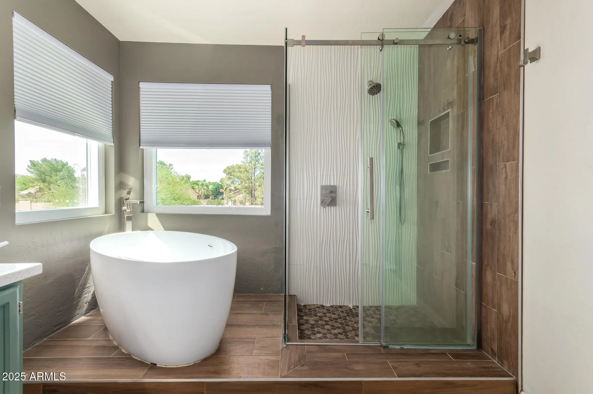 Property Slideshow image 11 of 17 | 4434 e bannock st, Phoenix, AZ, 85044