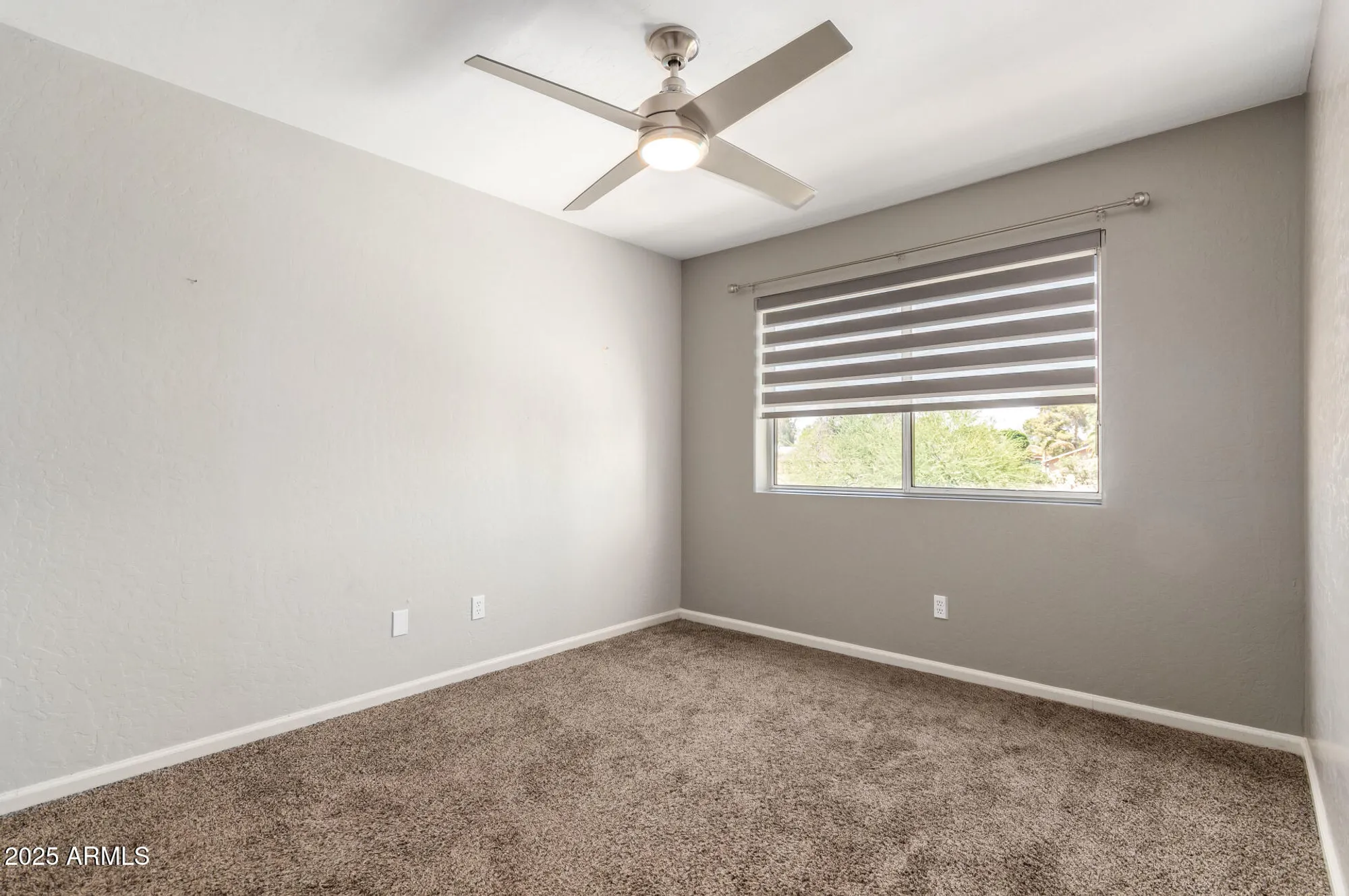 Property Slideshow image 12 of 17 | 4434 e bannock st, Phoenix, AZ, 85044