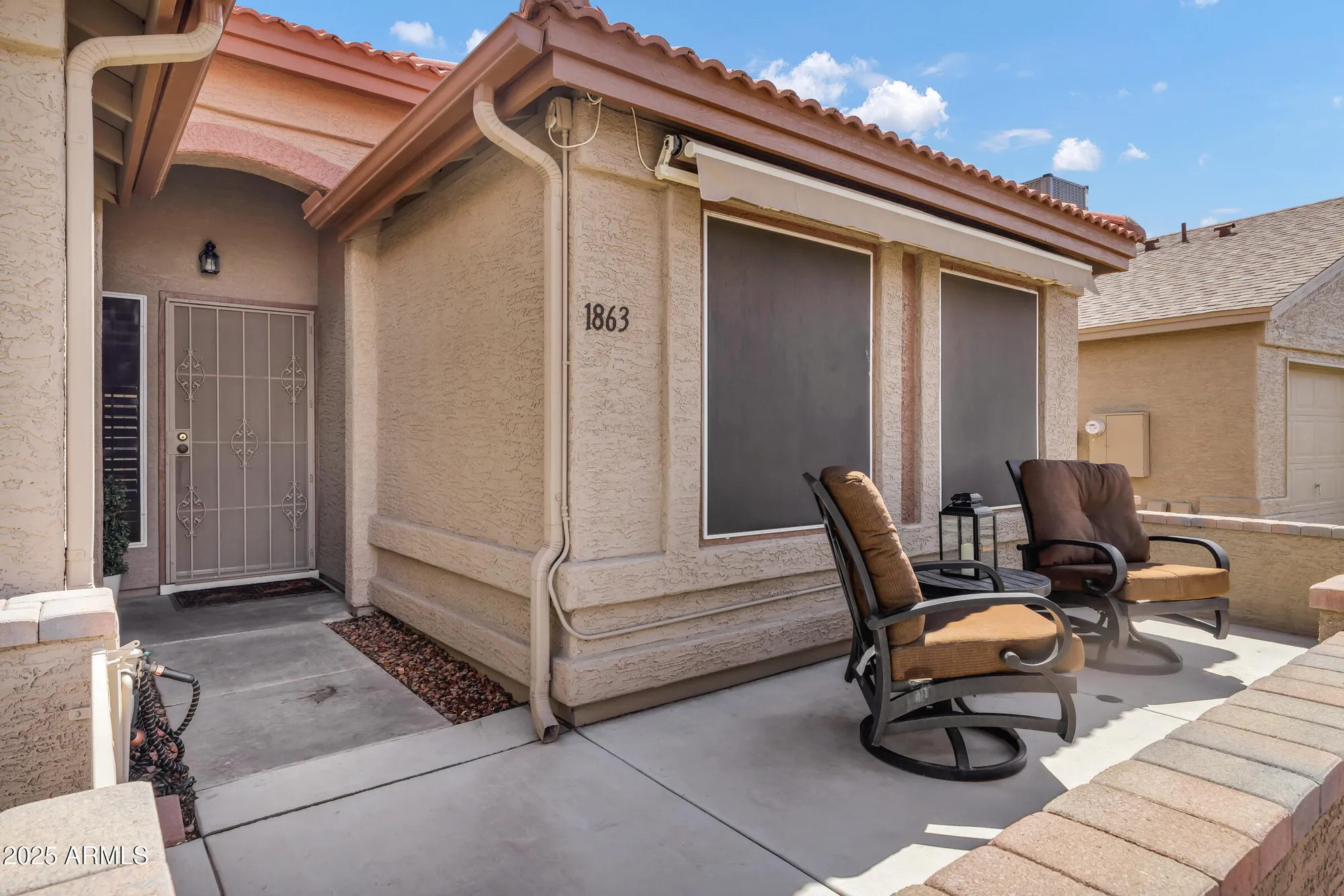 Property Slideshow image 4 of 23 | 1863 e buena vista dr, Chandler, AZ, 85249